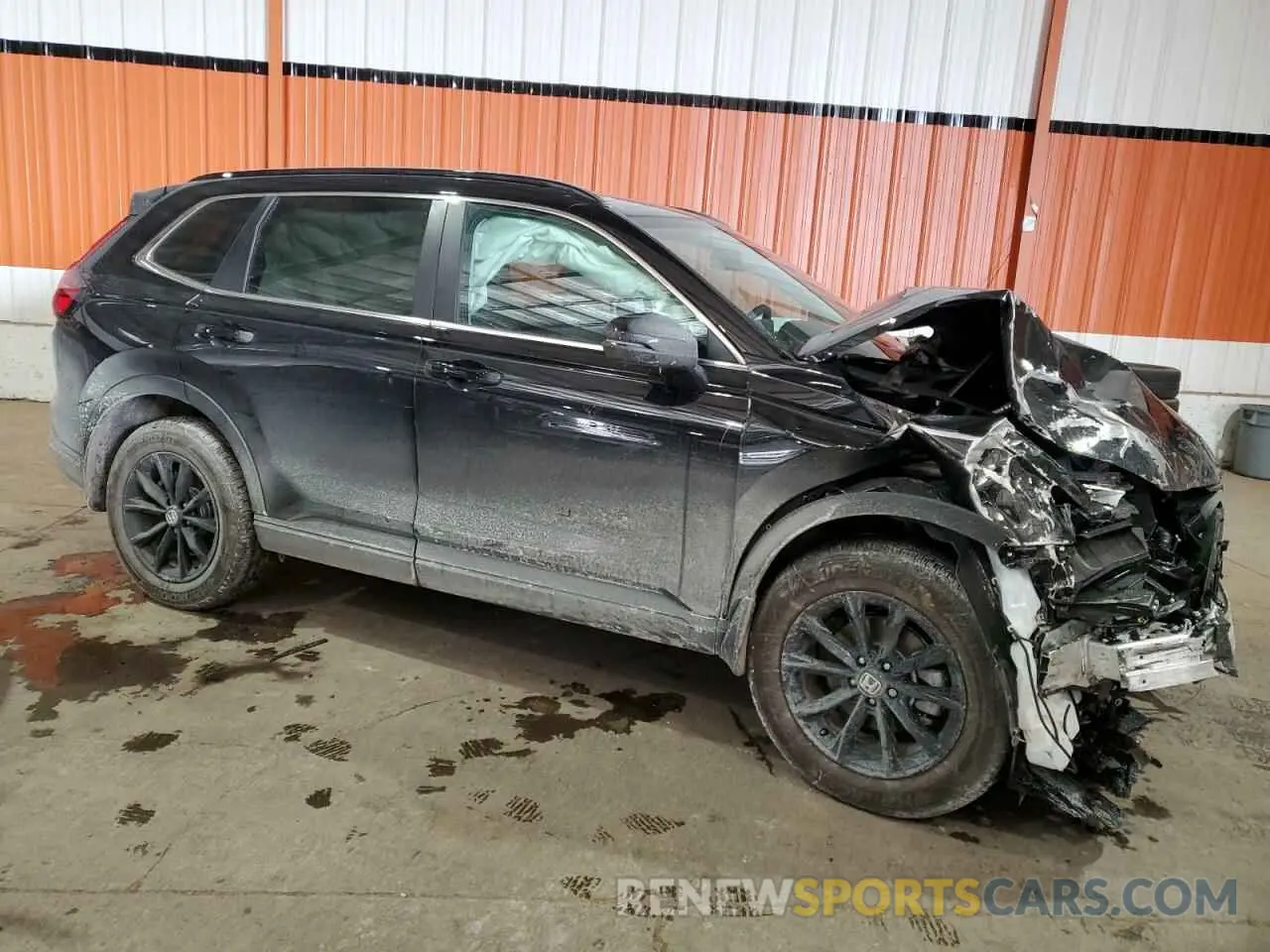 4 Photograph of a damaged car 2HKRS4H53SH106005 HONDA CRV 2025
