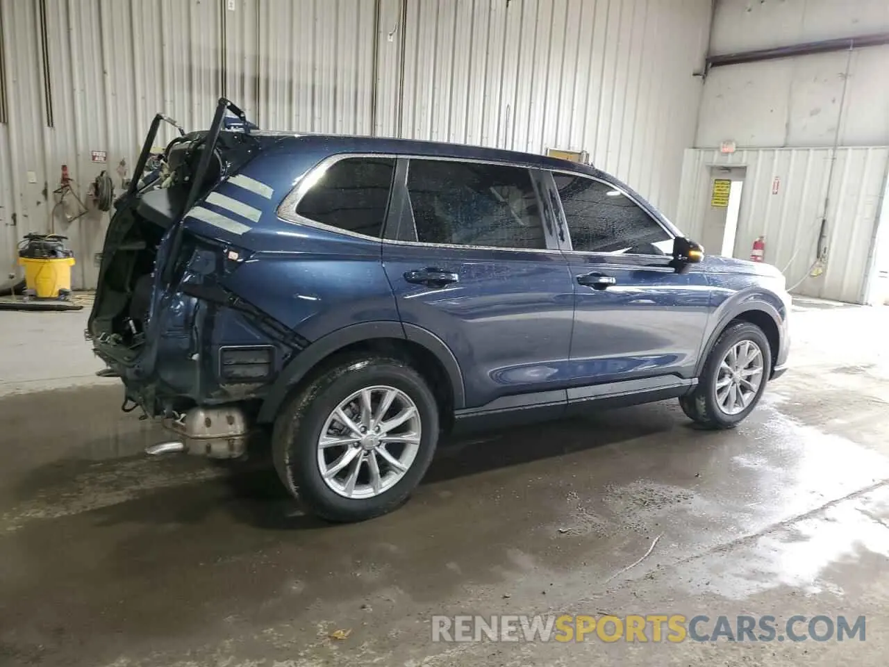 3 Photograph of a damaged car 2HKRS4H70SH410703 HONDA CRV 2025
