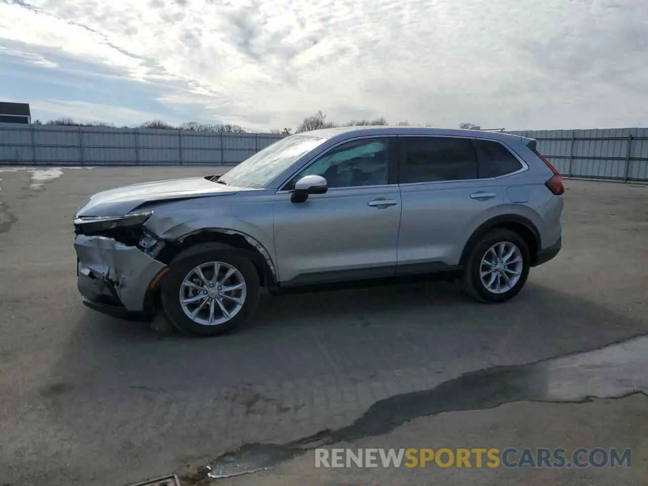1 Photograph of a damaged car 2HKRS4H74SH405133 HONDA CRV 2025