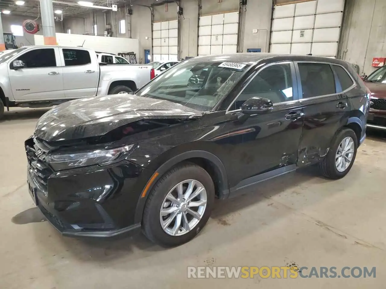 1 Photograph of a damaged car 2HKRS4H74SH437368 HONDA CRV 2025