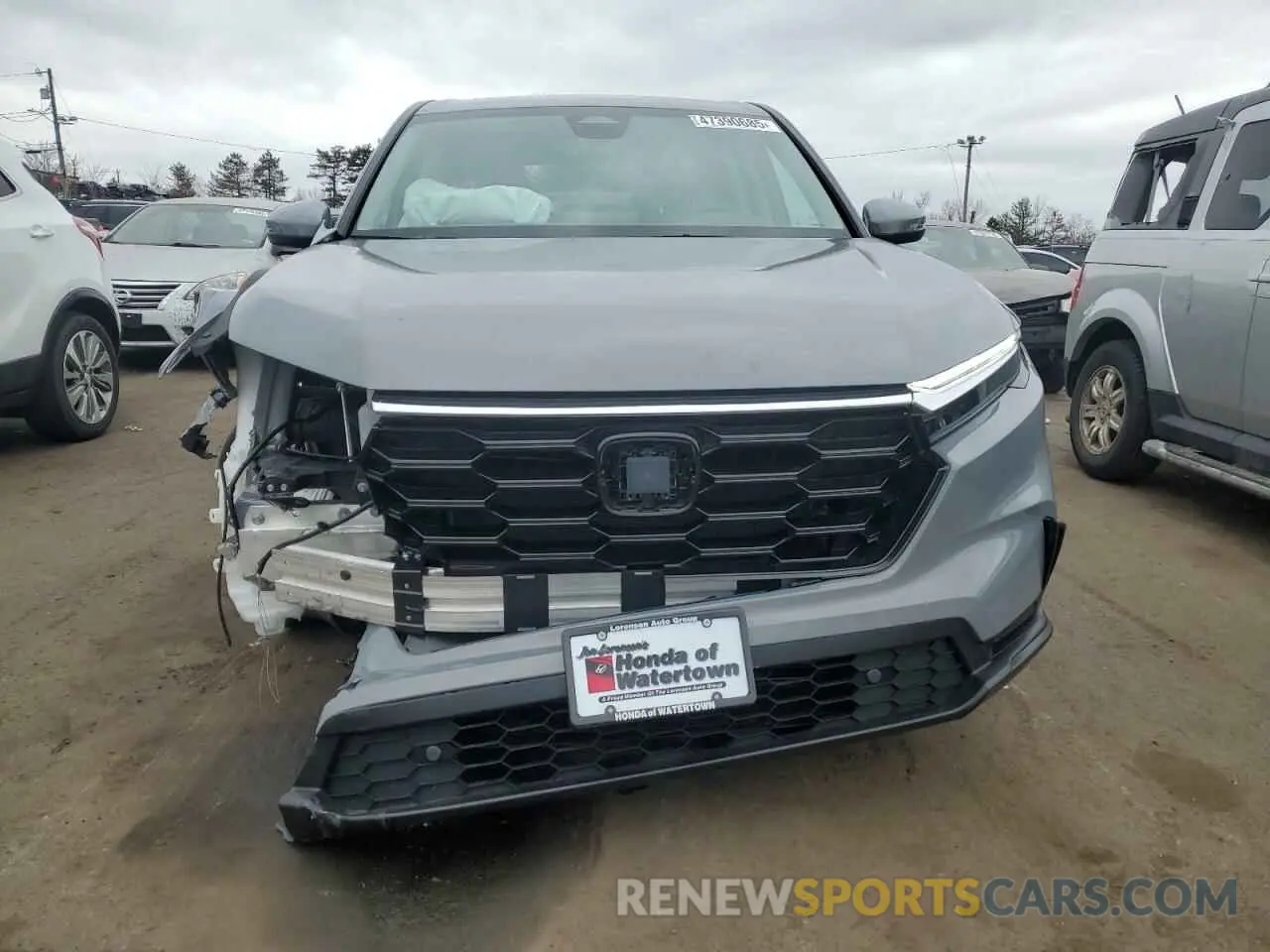 5 Photograph of a damaged car 2HKRS4H74SH461136 HONDA CRV 2025