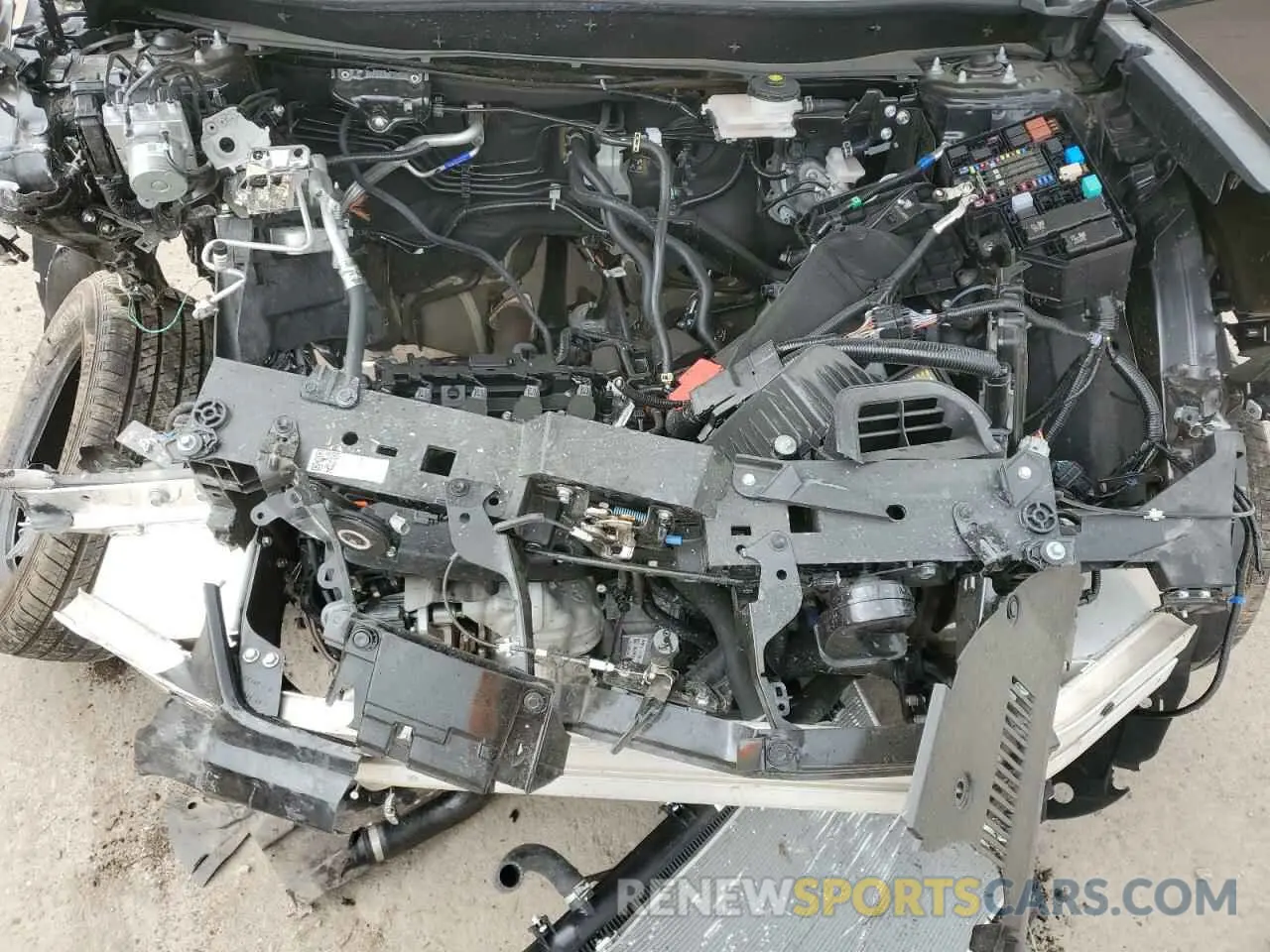 12 Photograph of a damaged car 2HKRS4H7XSH472352 HONDA CRV 2025