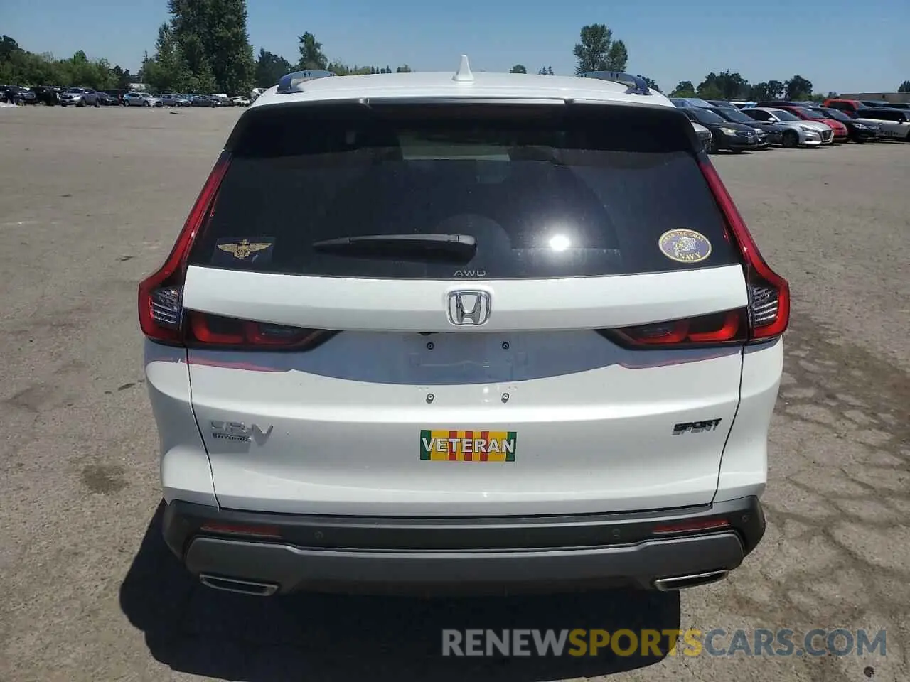 6 Photograph of a damaged car 2HKRS6H87SH813856 HONDA CRV 2025
