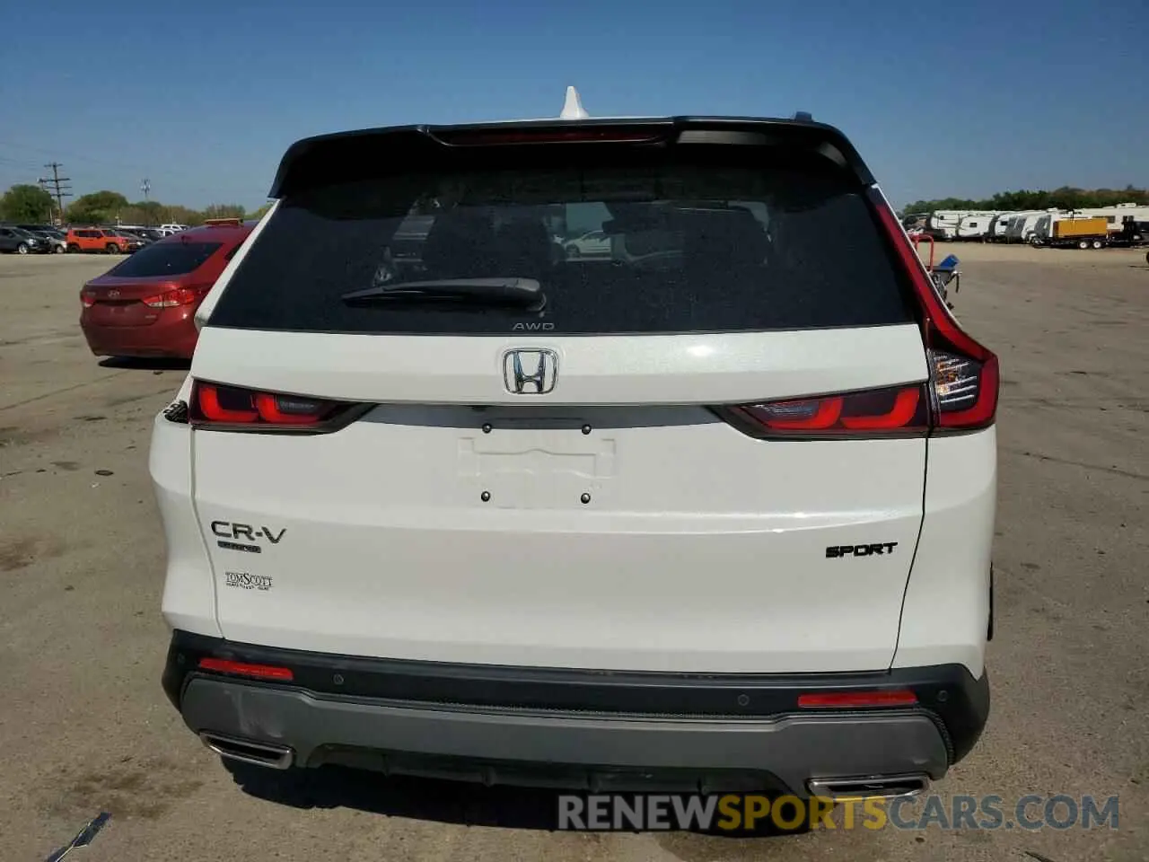 6 Photograph of a damaged car 2HKRS6H88SH803045 HONDA CRV 2025