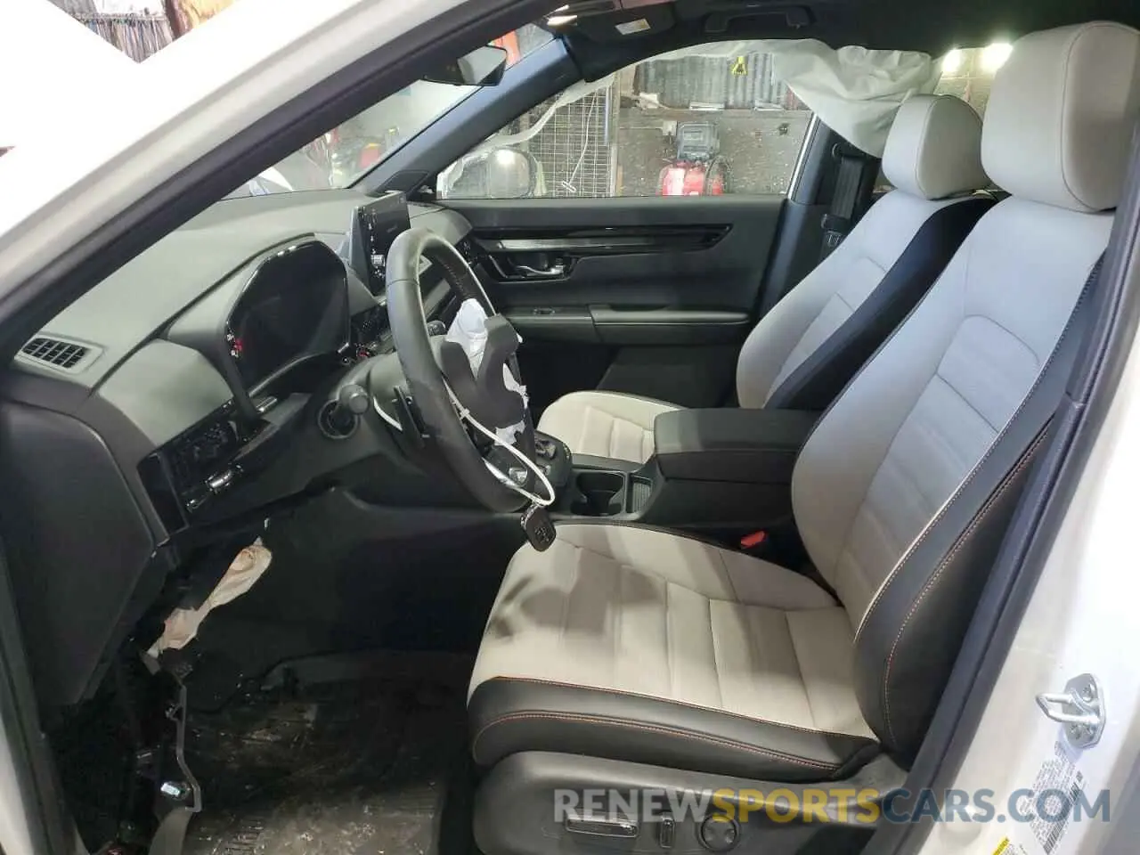 7 Photograph of a damaged car 2HKRS6H92SH808718 HONDA CRV 2025