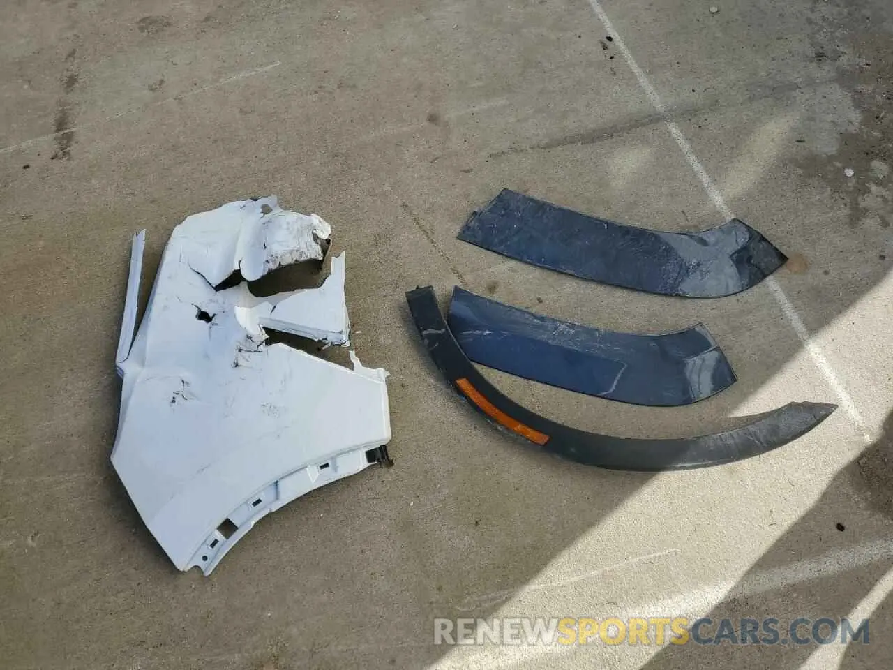 15 Photograph of a damaged car 5J6RS4H71SL011336 HONDA CRV 2025
