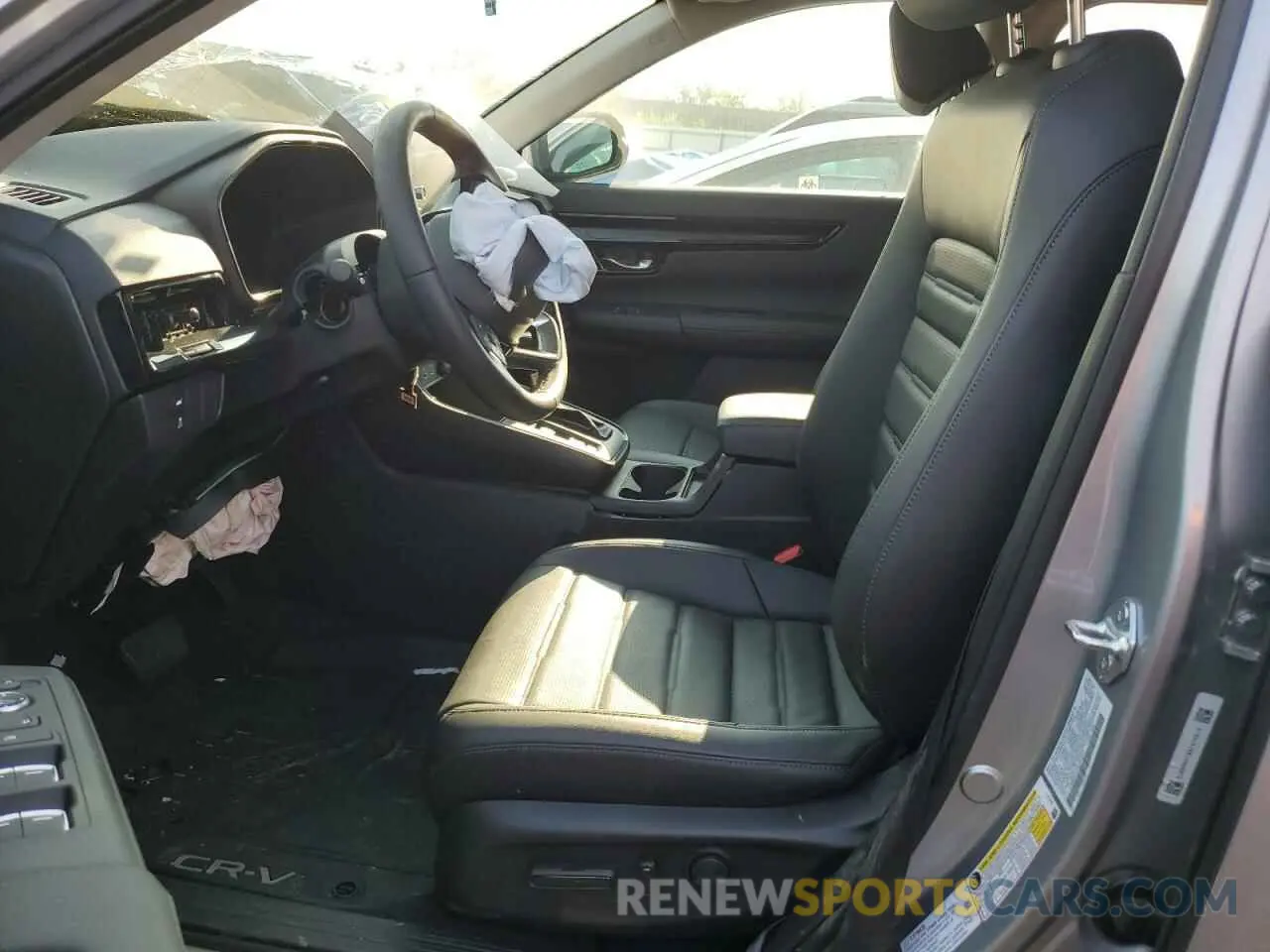 7 Photograph of a damaged car 5J6RS4H78SL014914 HONDA CRV 2025