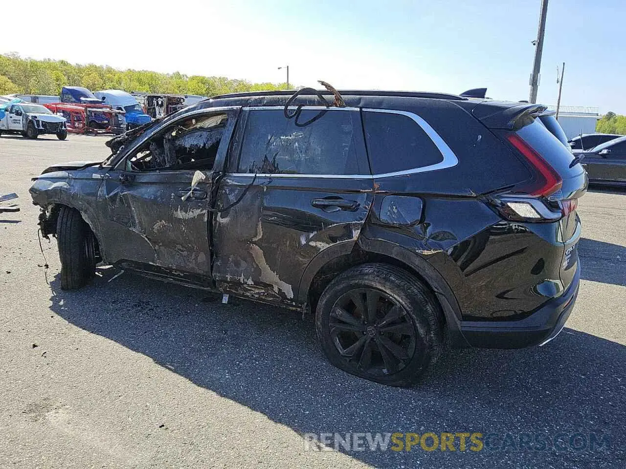 2 Photograph of a damaged car 5J6RS6H97SL006414 HONDA CRV 2025