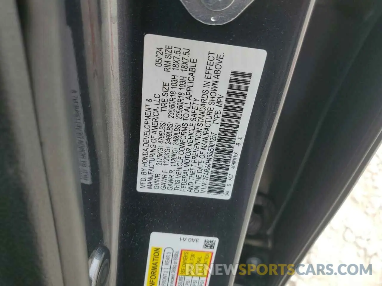 14 Photograph of a damaged car 7FARS4H46SE001257 HONDA CRV 2025