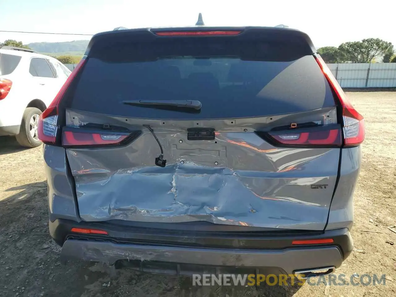 6 Photograph of a damaged car 7FARS5H55SE035138 HONDA CRV 2025
