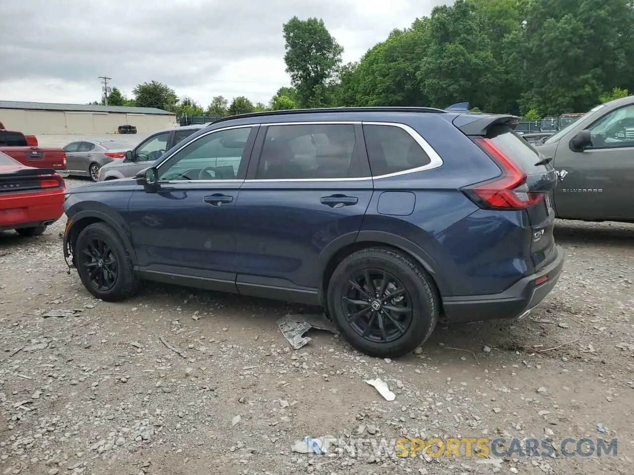 2 Photograph of a damaged car 7FARS5H80SE008701 HONDA CRV 2025