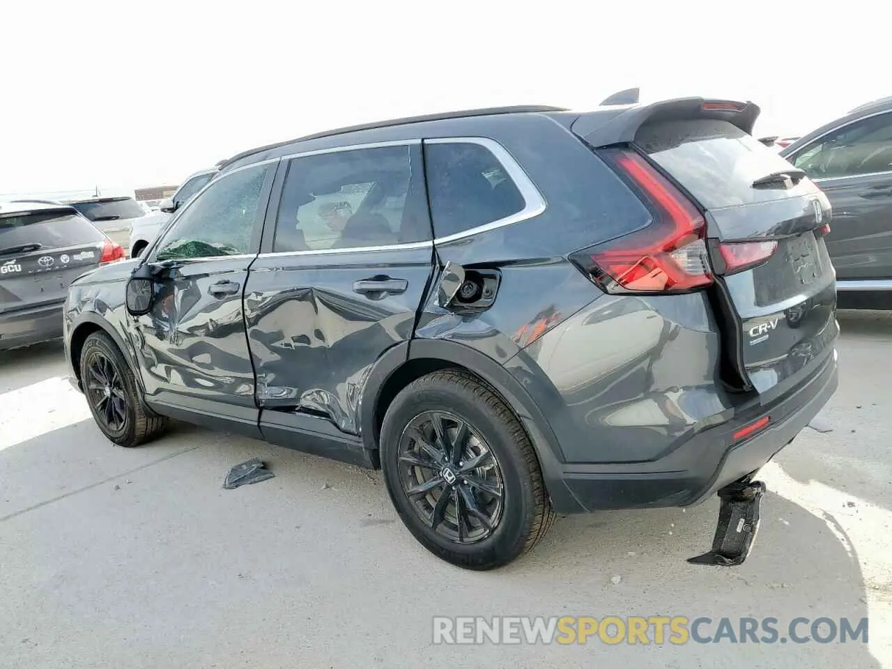 2 Photograph of a damaged car 7FARS5H88SE028095 HONDA CRV 2025