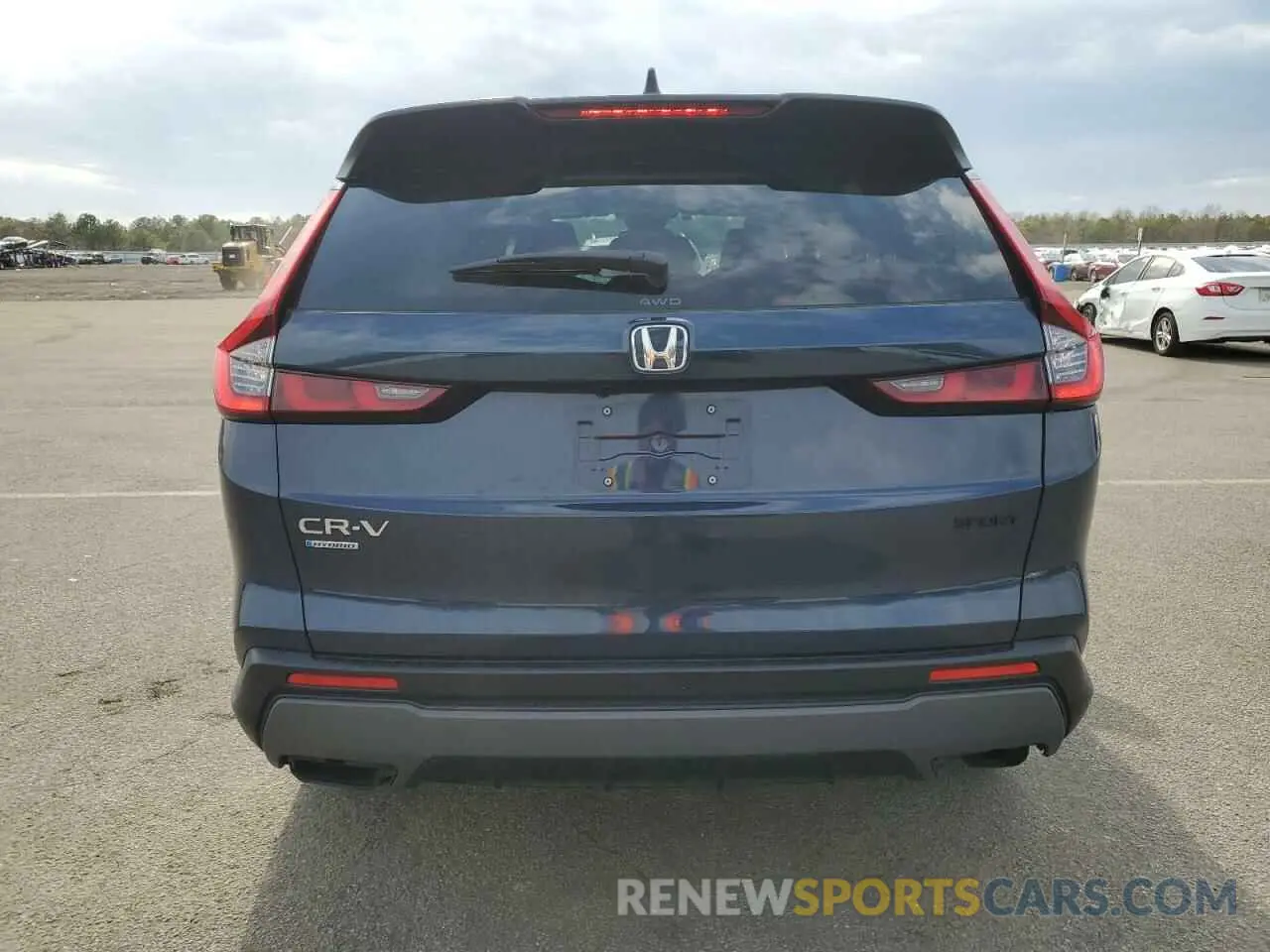 6 Photograph of a damaged car 7FARS6H51SE023154 HONDA CRV 2025