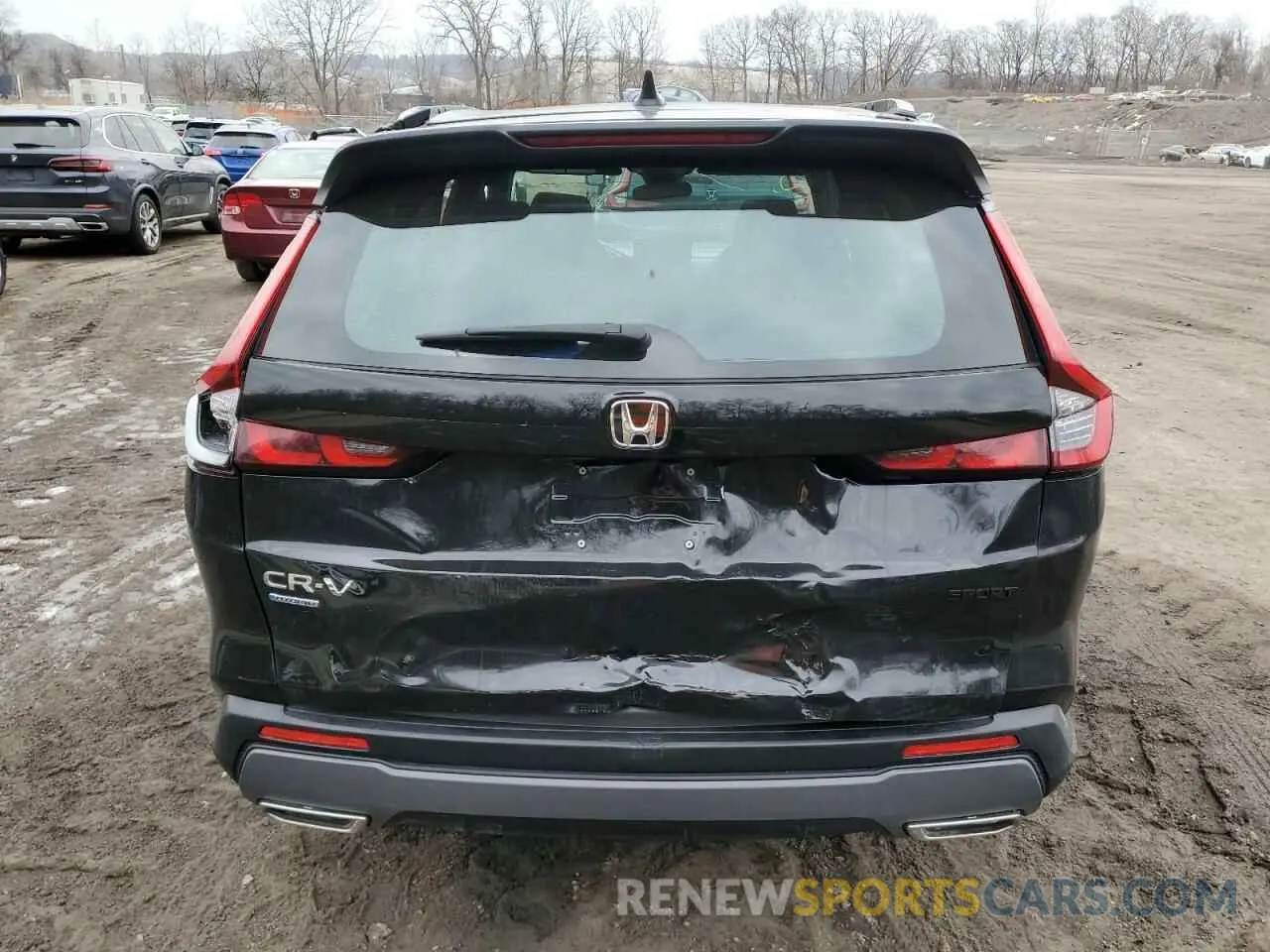6 Photograph of a damaged car 7FARS6H54SE020295 HONDA CRV 2025