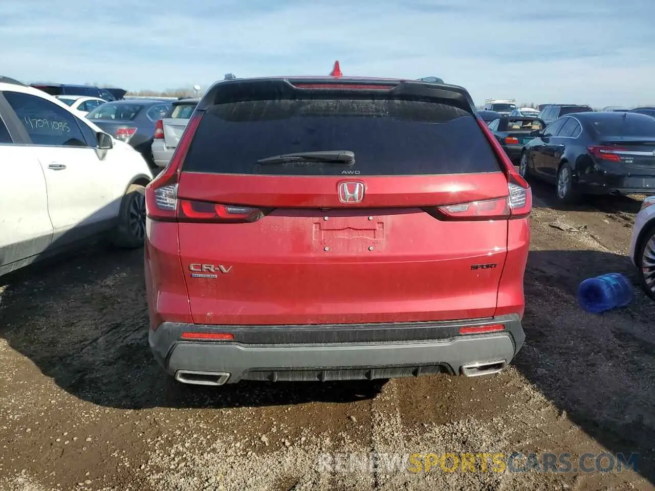 6 Photograph of a damaged car 7FARS6H59SE029252 HONDA CRV 2025