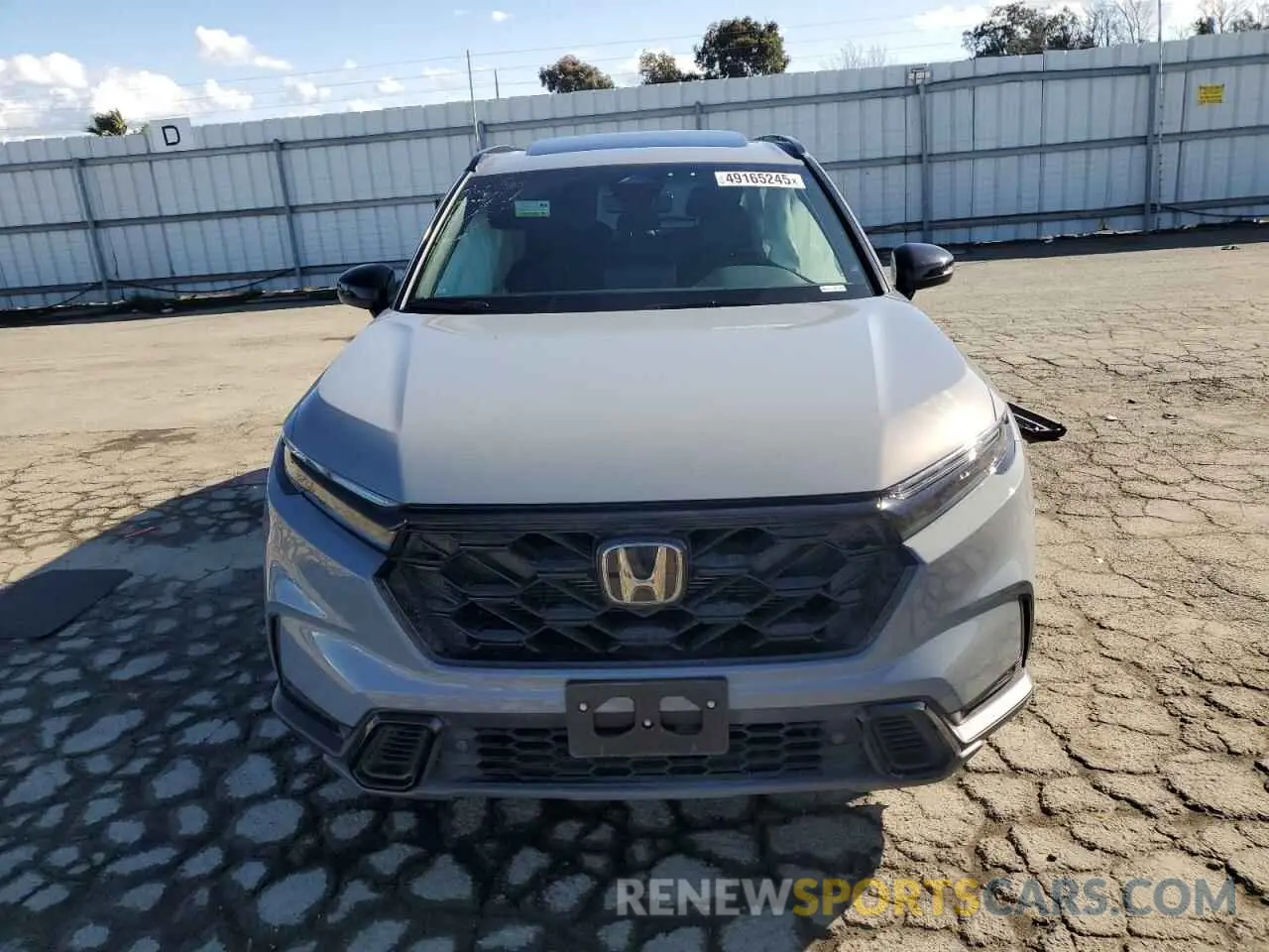 5 Photograph of a damaged car 7FARS6H82SE053421 HONDA CRV 2025