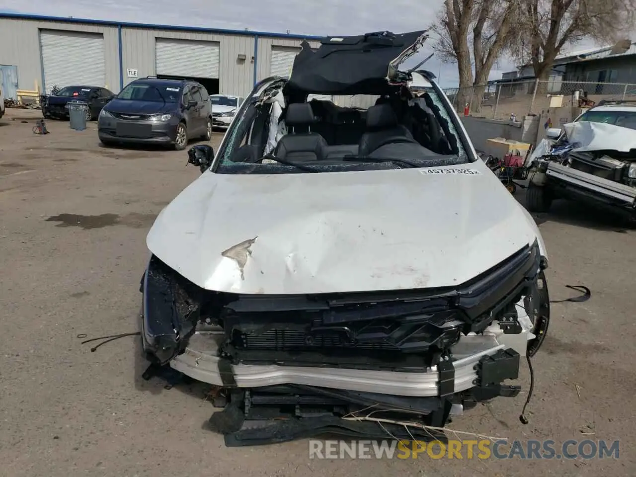 5 Photograph of a damaged car 7FARS6H90SE054401 HONDA CRV 2025