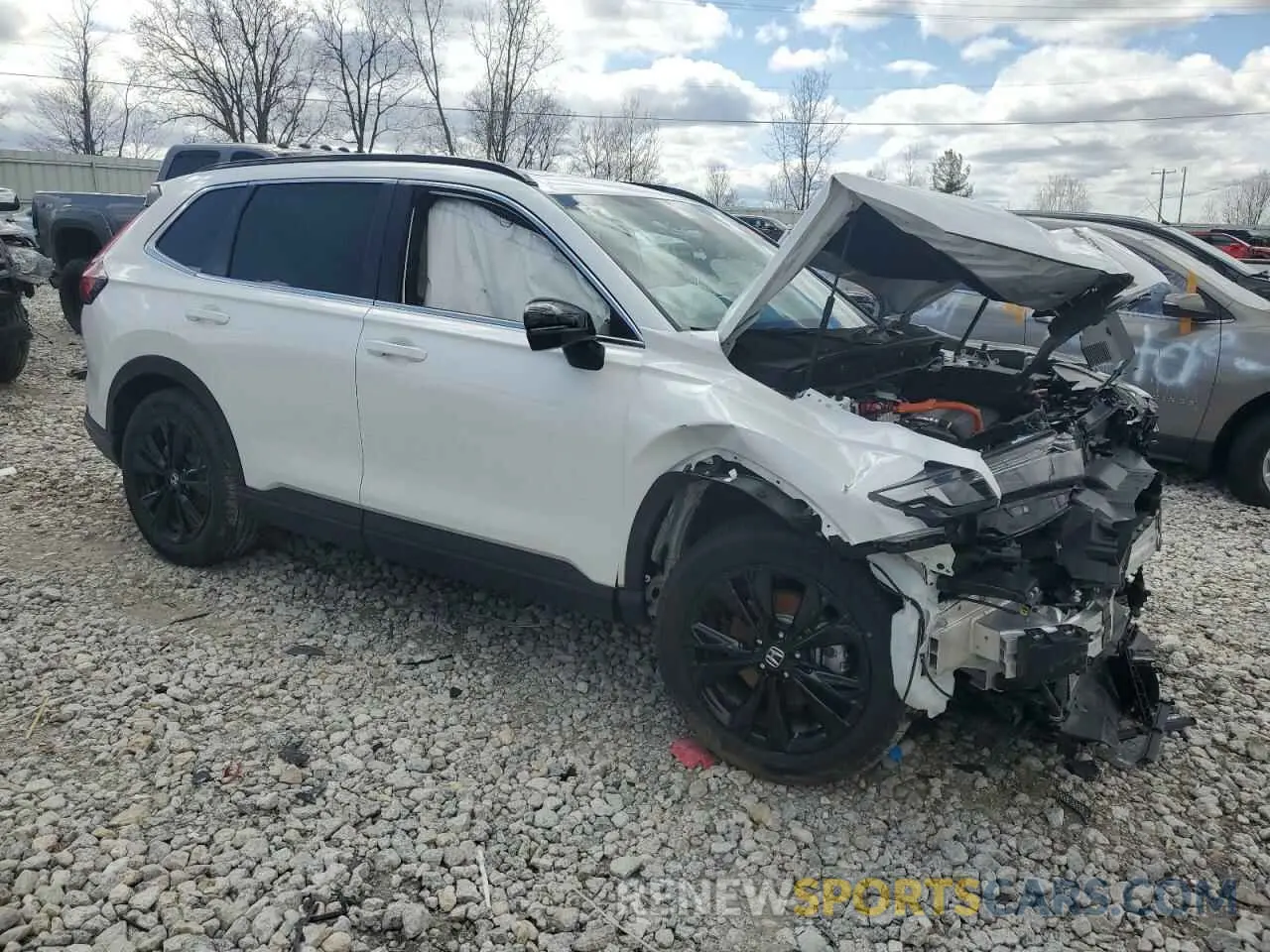 4 Photograph of a damaged car 7FARS6H92SE060362 HONDA CRV 2025