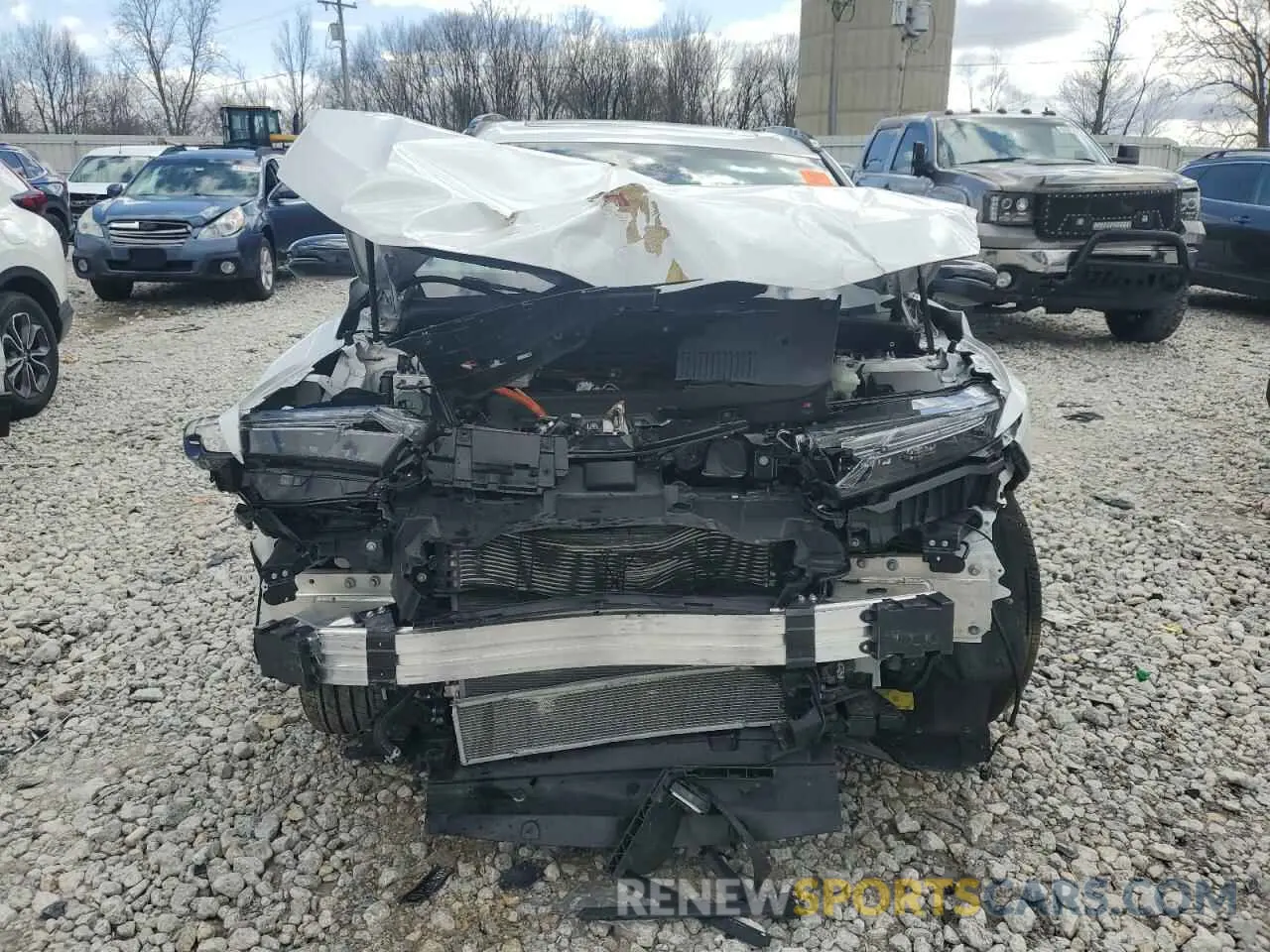 5 Photograph of a damaged car 7FARS6H92SE060362 HONDA CRV 2025