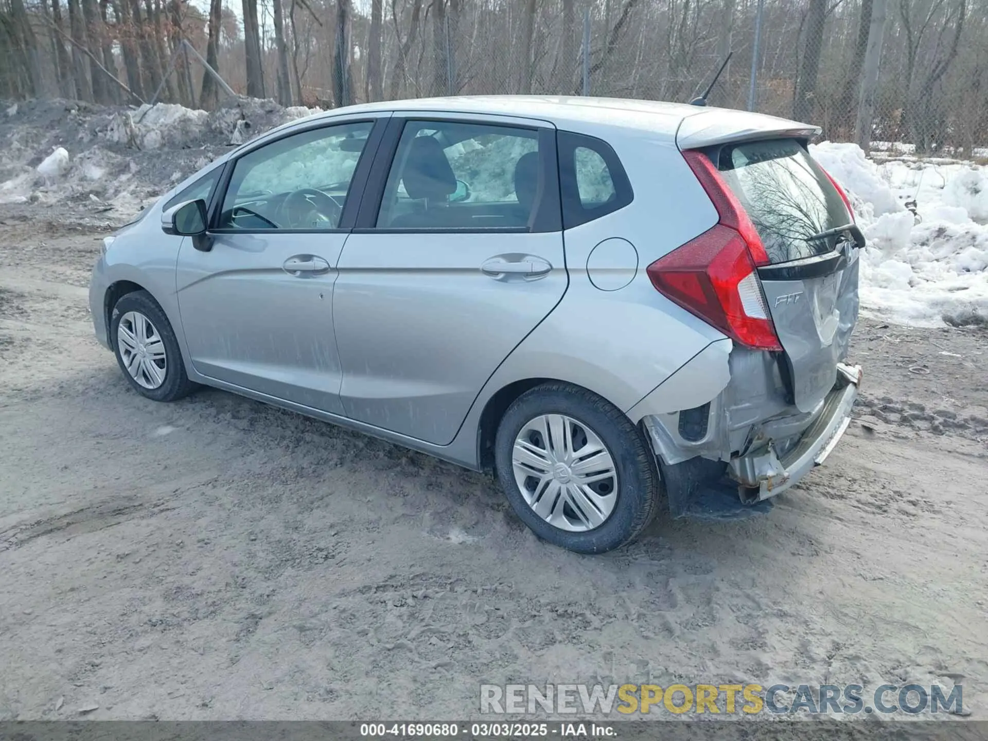 3 Photograph of a damaged car 3HGGK5G43KM726127 HONDA FIT 2019