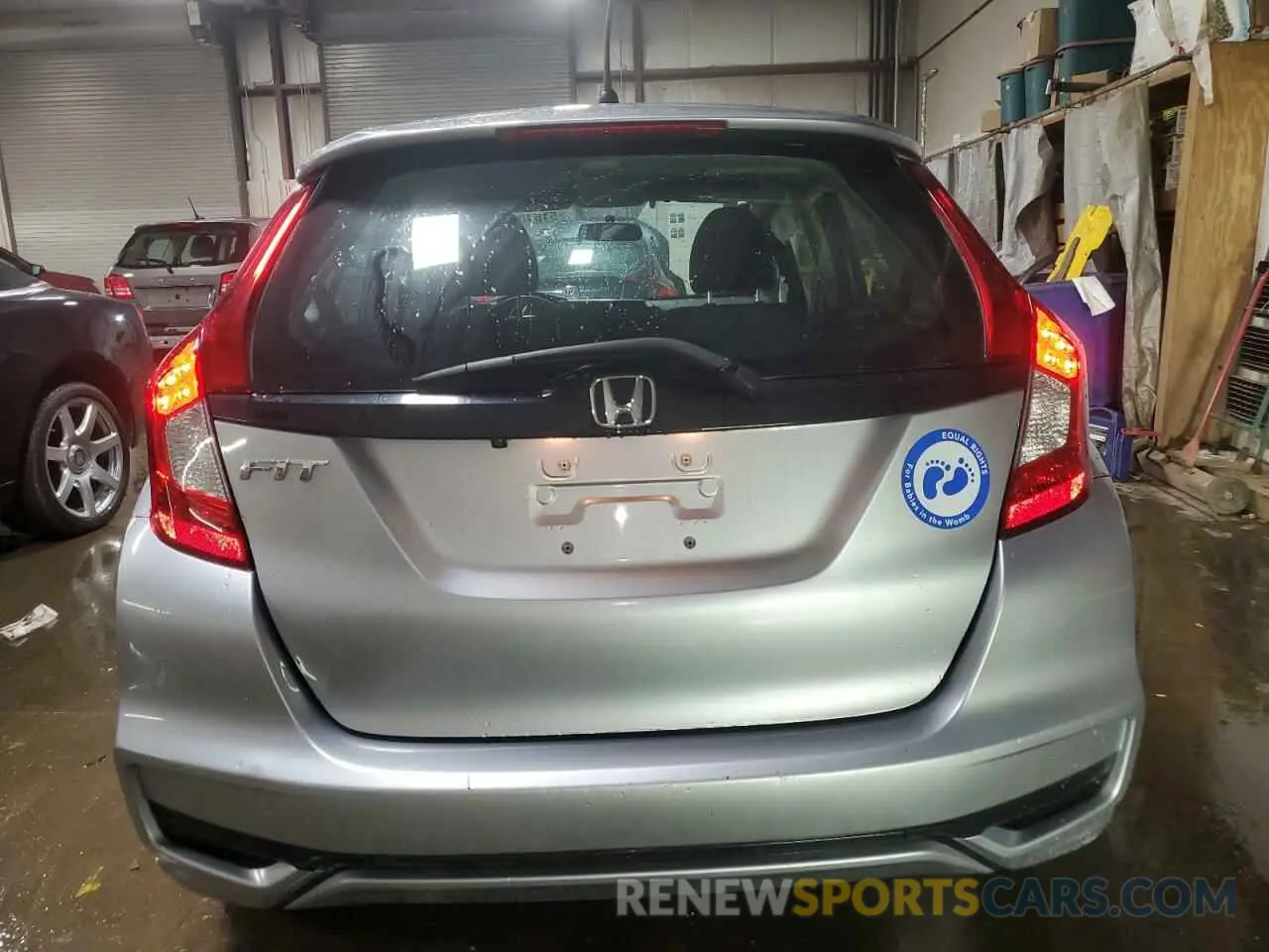 6 Photograph of a damaged car 3HGGK5H40KM723832 HONDA FIT 2019