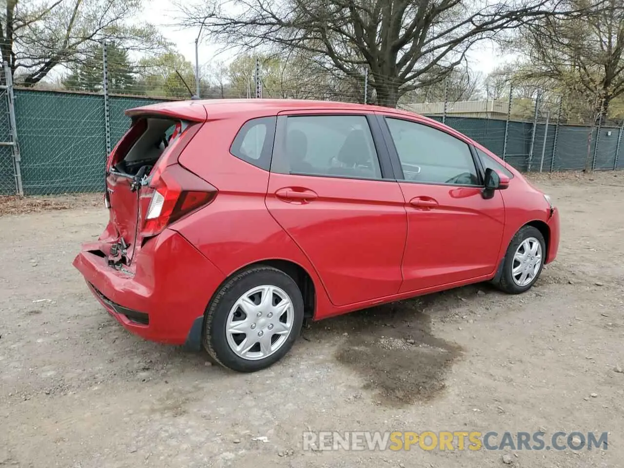 3 Photograph of a damaged car 3HGGK5H40KM726908 HONDA FIT 2019