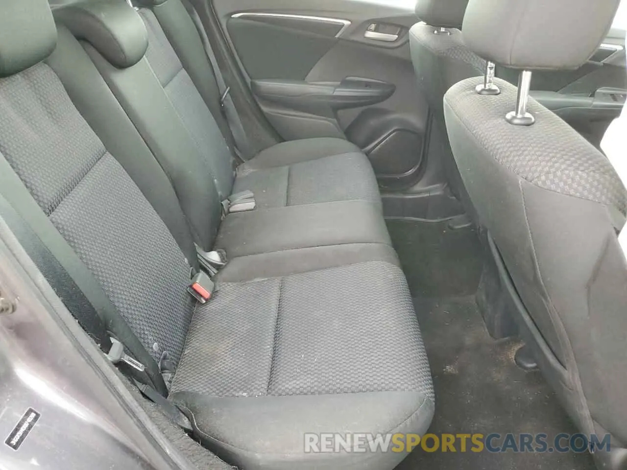 10 Photograph of a damaged car 3HGGK5H40KM740288 HONDA FIT 2019