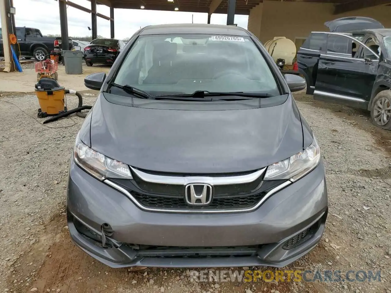 5 Photograph of a damaged car 3HGGK5H40KM740288 HONDA FIT 2019