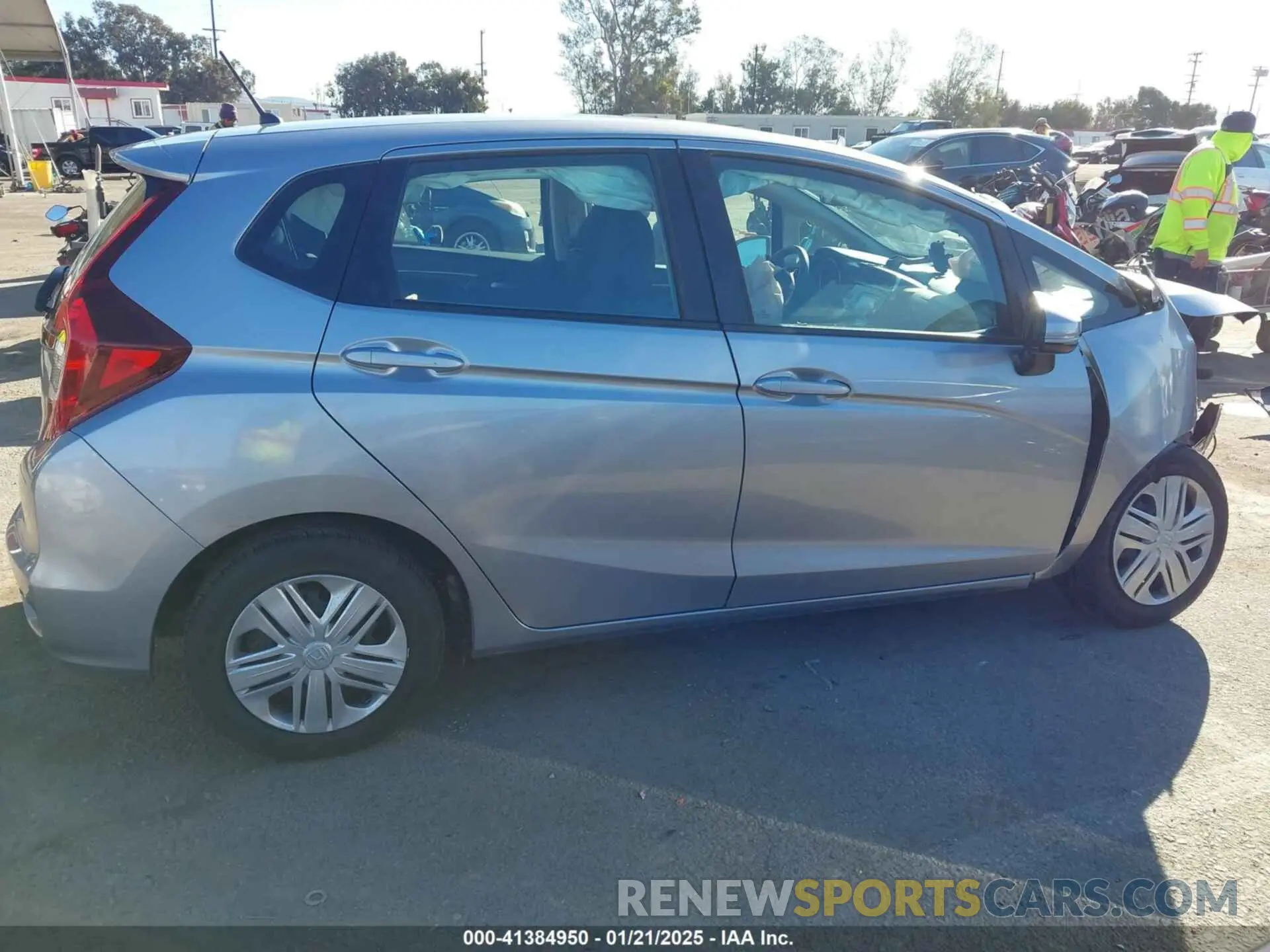 14 Photograph of a damaged car 3HGGK5H41KM718882 HONDA FIT 2019