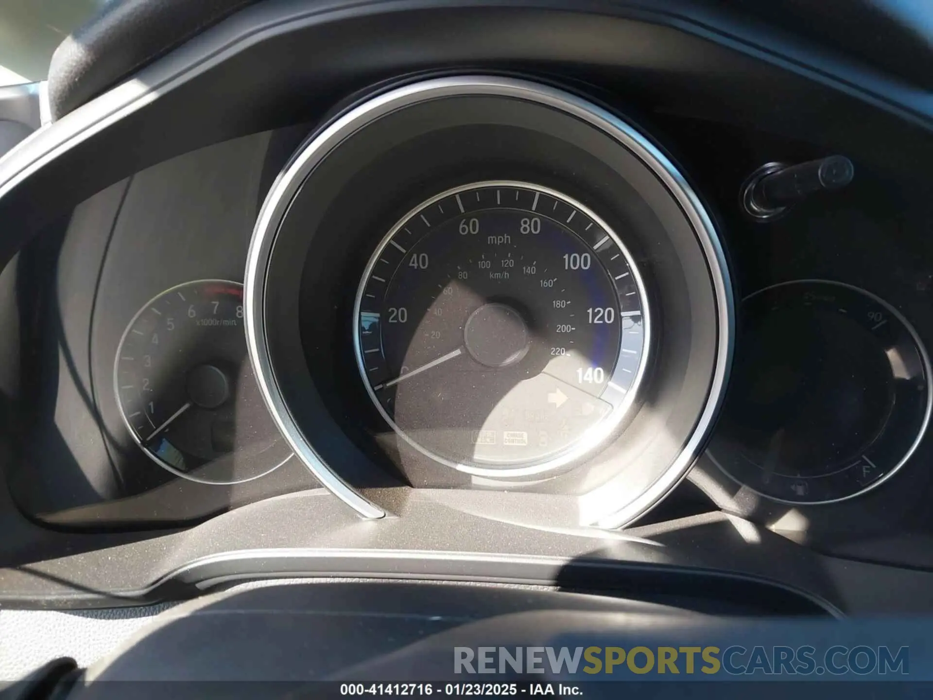 16 Photograph of a damaged car 3HGGK5H42KM718308 HONDA FIT 2019