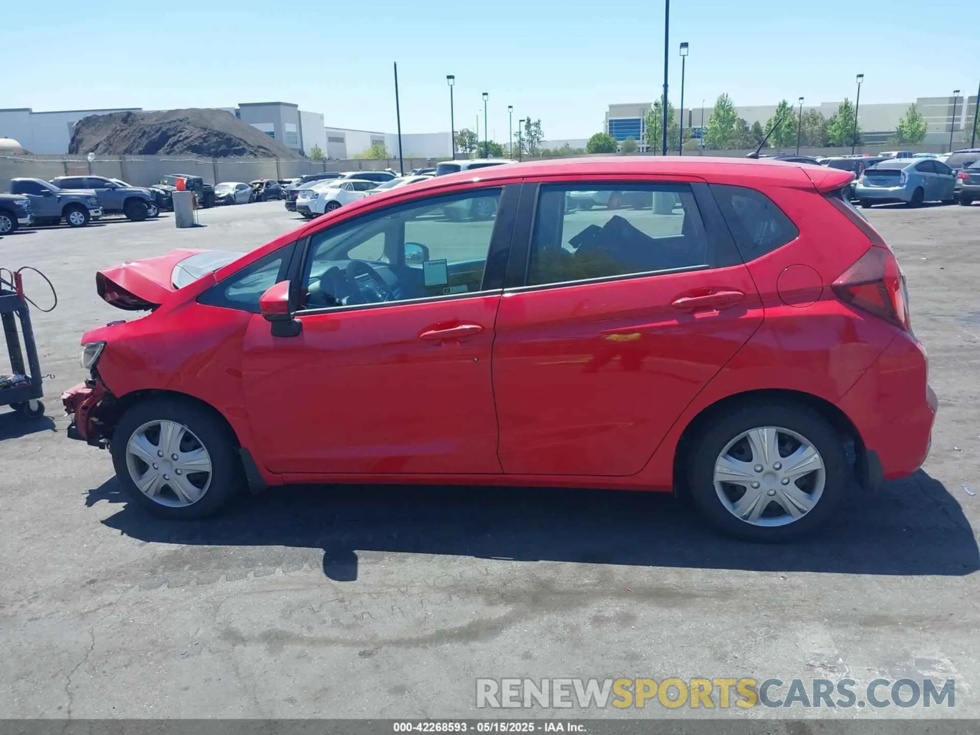 15 Photograph of a damaged car 3HGGK5H42KM742771 HONDA FIT 2019