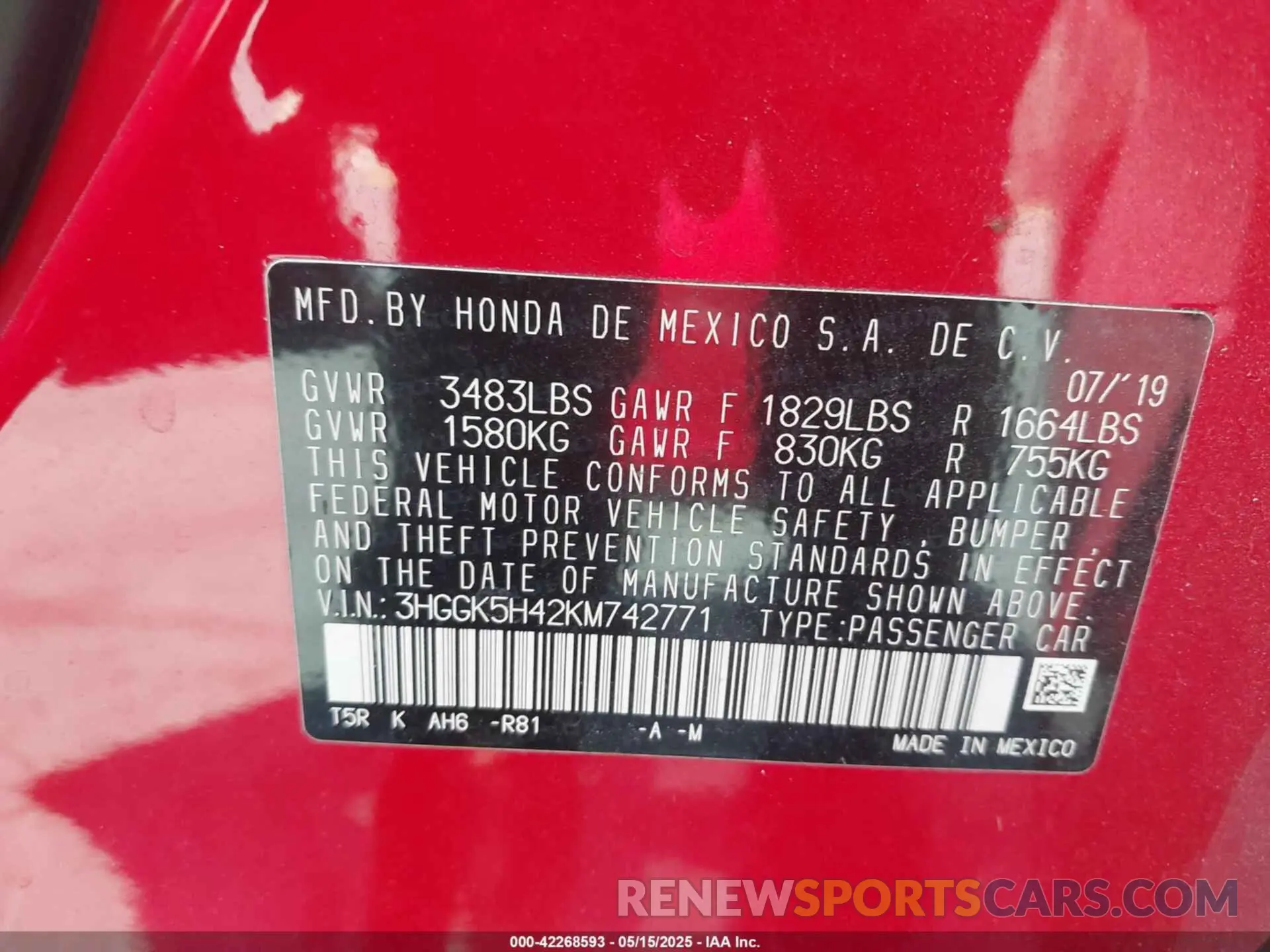 9 Photograph of a damaged car 3HGGK5H42KM742771 HONDA FIT 2019