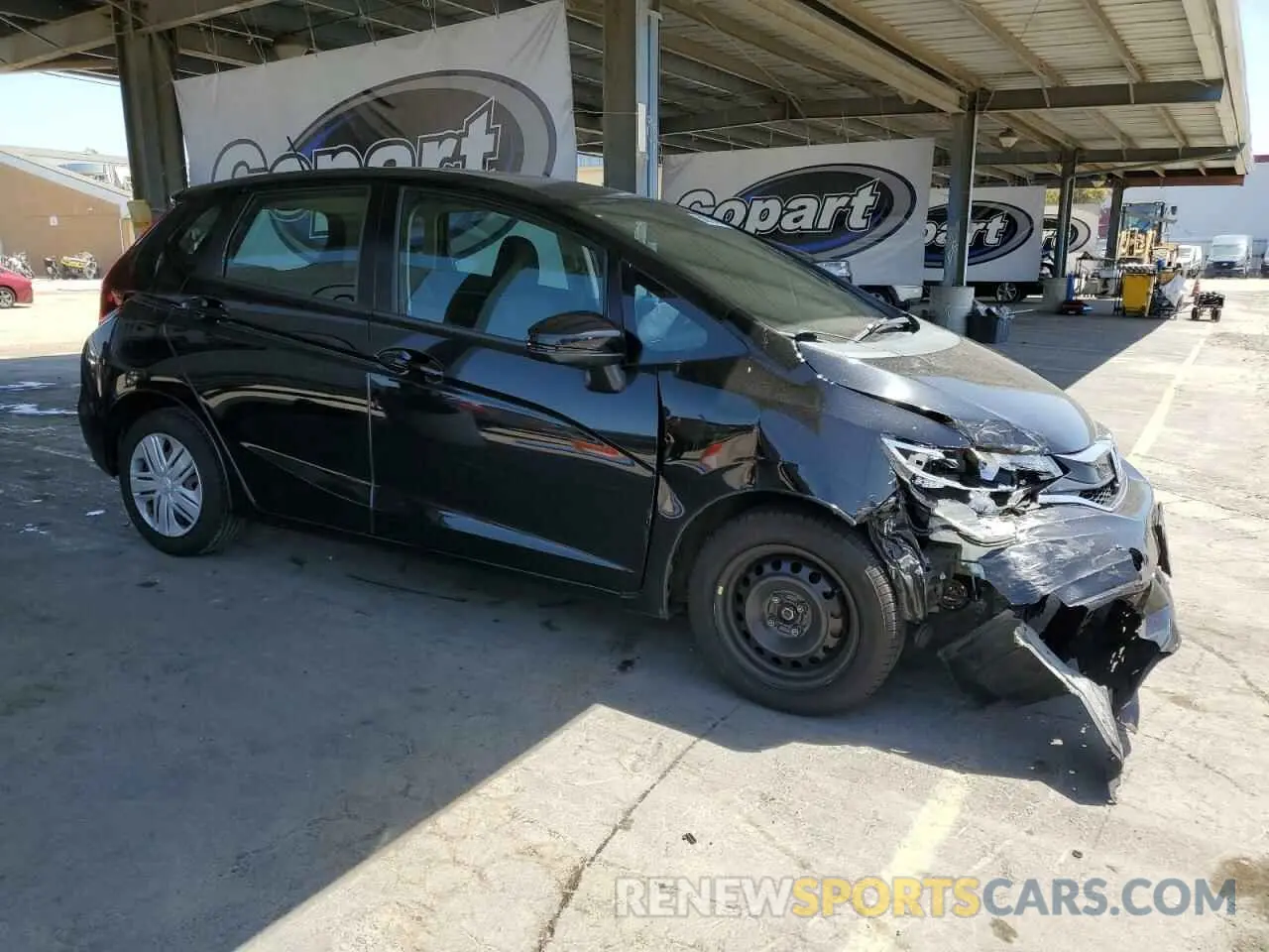 4 Photograph of a damaged car 3HGGK5H44KM700683 HONDA FIT 2019