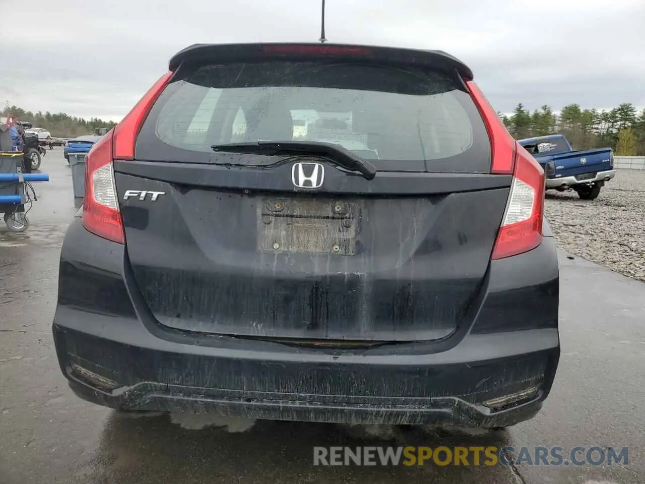6 Photograph of a damaged car 3HGGK5H44KM712994 HONDA FIT 2019