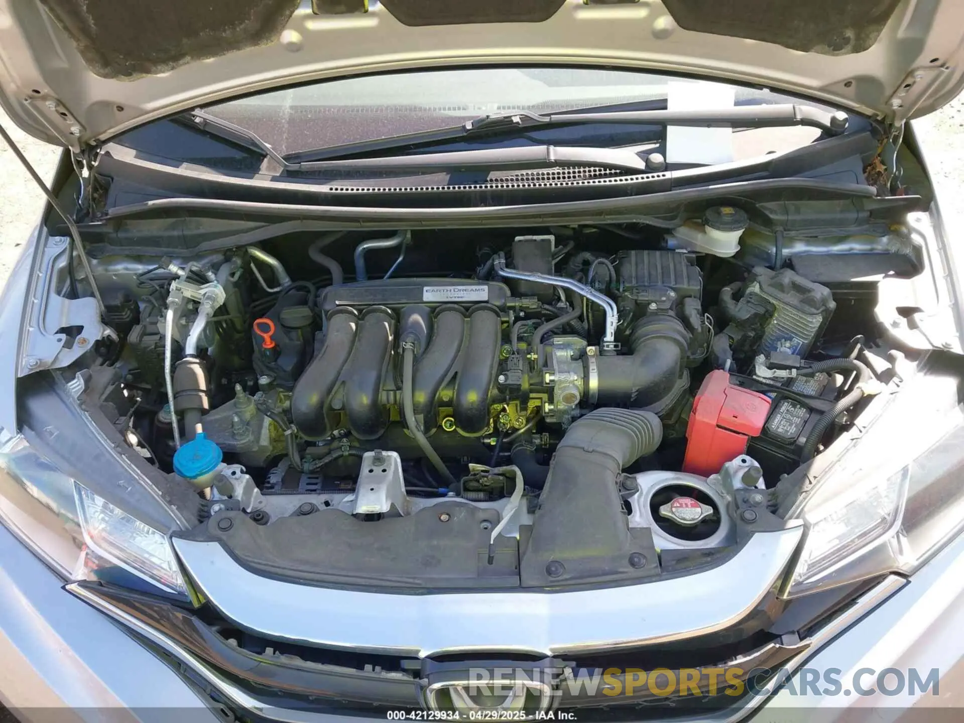 10 Photograph of a damaged car 3HGGK5H44KM750452 HONDA FIT 2019