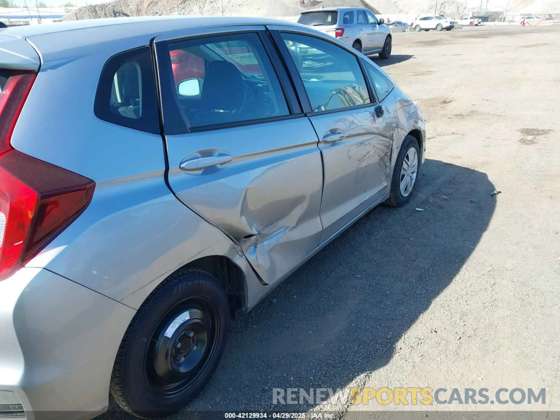 20 Photograph of a damaged car 3HGGK5H44KM750452 HONDA FIT 2019