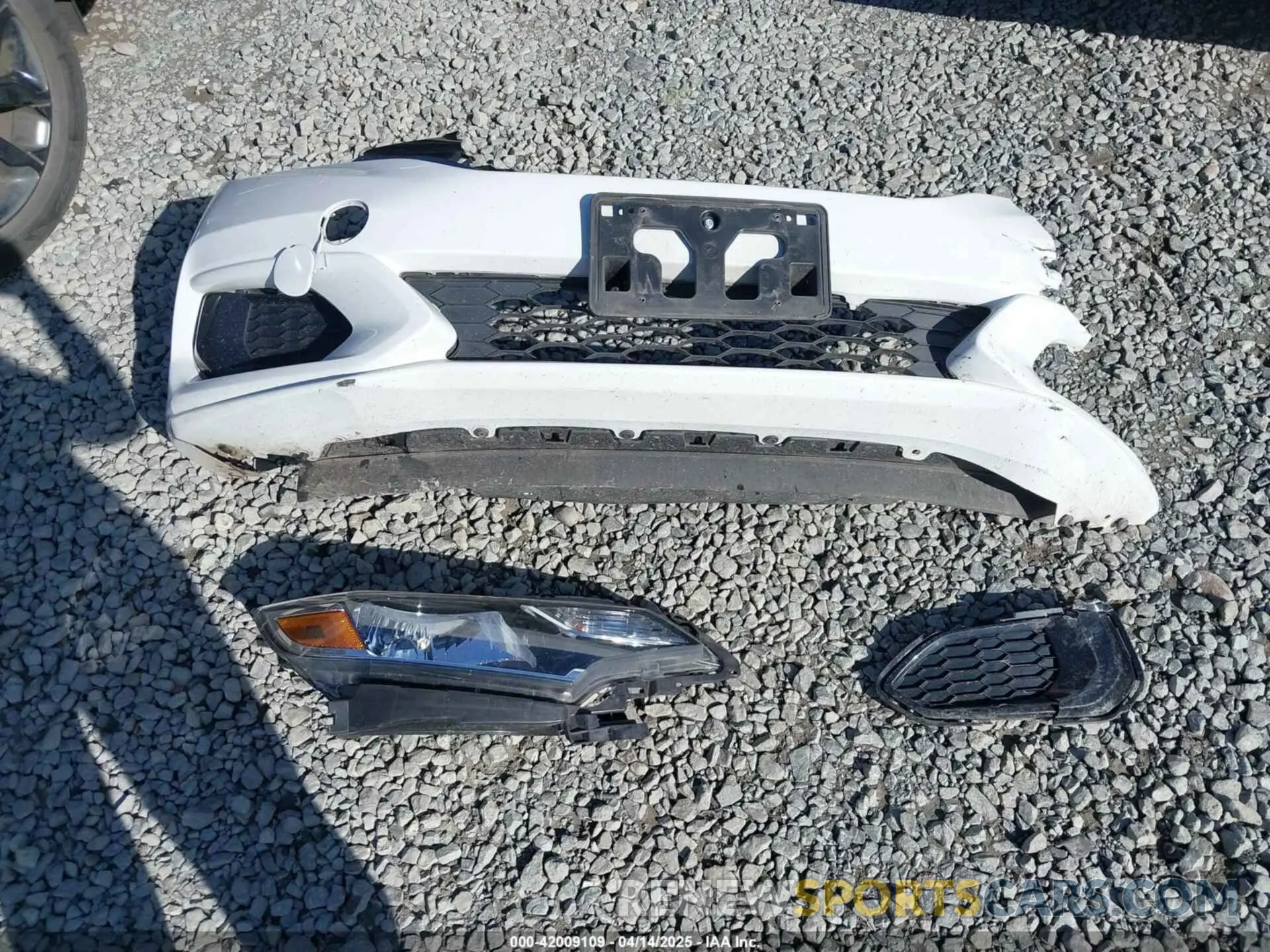 11 Photograph of a damaged car 3HGGK5H45KM702104 HONDA FIT 2019