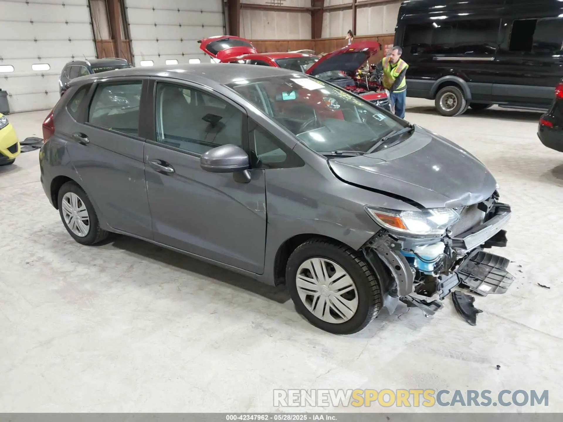 1 Photograph of a damaged car 3HGGK5H45KM732610 HONDA FIT 2019