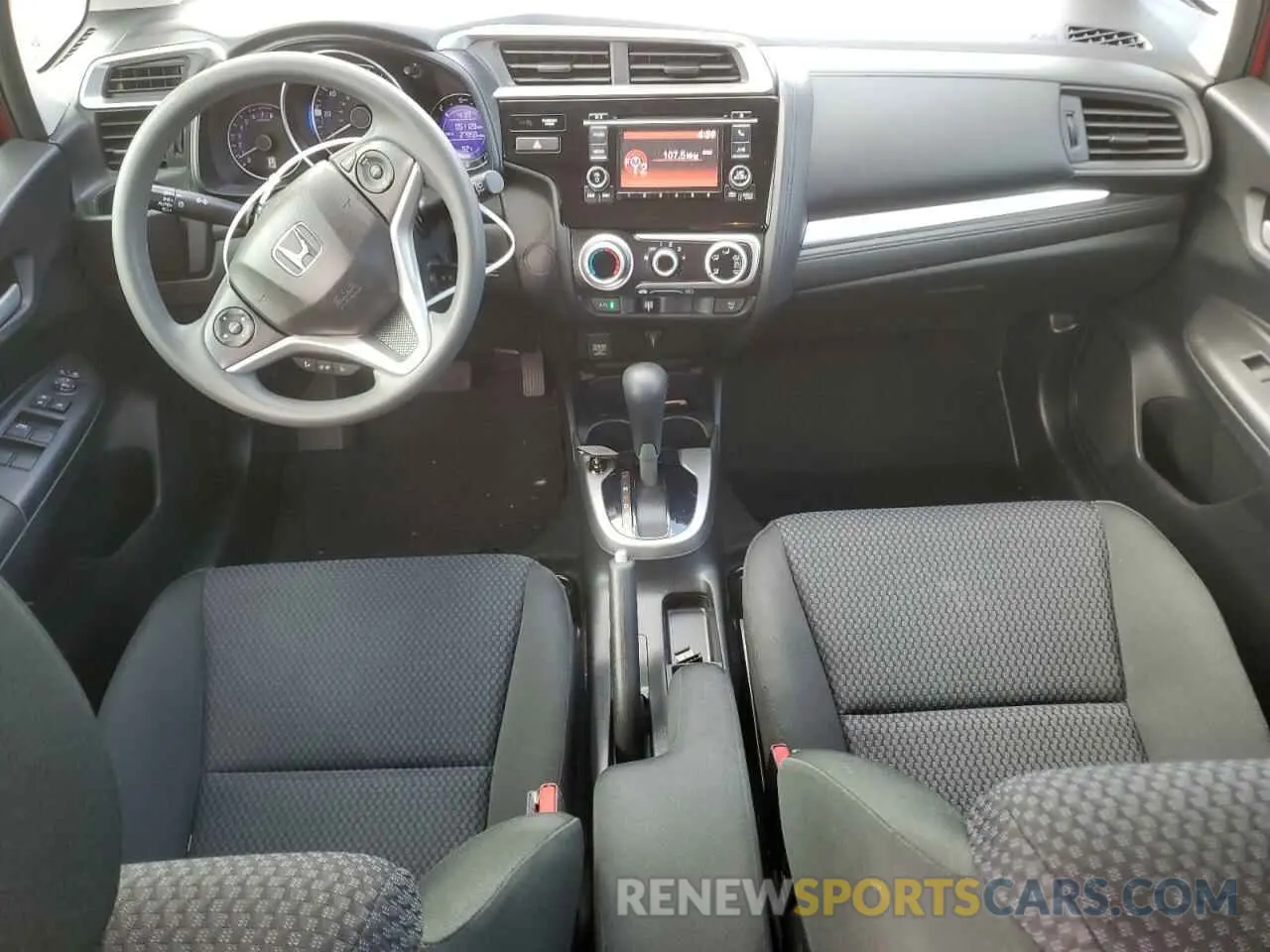 8 Photograph of a damaged car 3HGGK5H45KM733384 HONDA FIT 2019