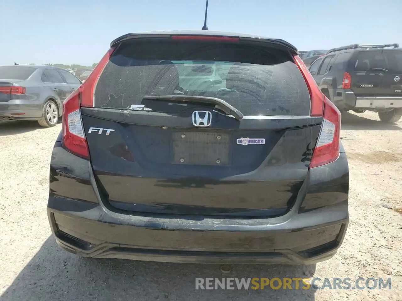 6 Photograph of a damaged car 3HGGK5H45KM740092 HONDA FIT 2019