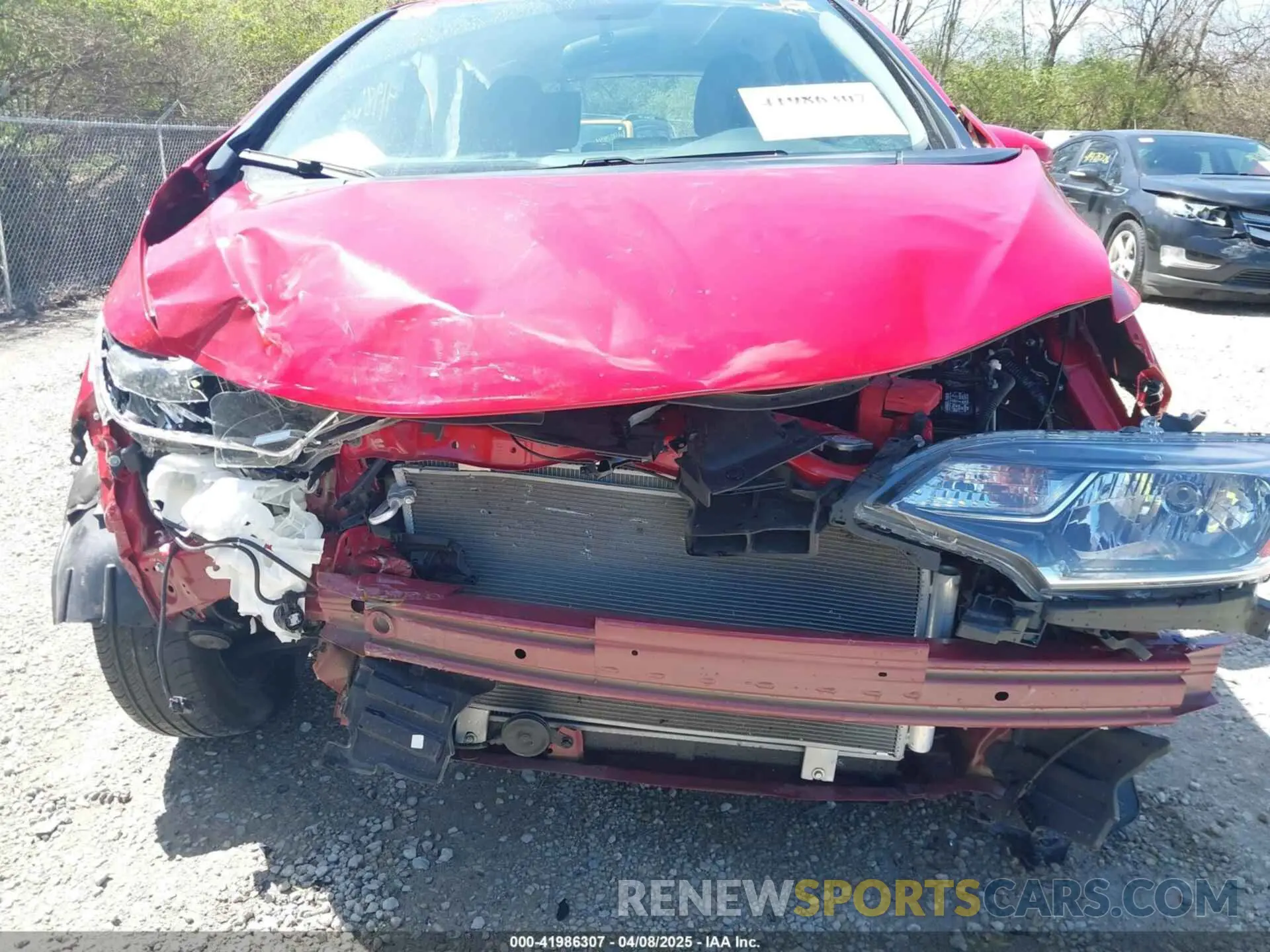 6 Photograph of a damaged car 3HGGK5H45KM744420 HONDA FIT 2019