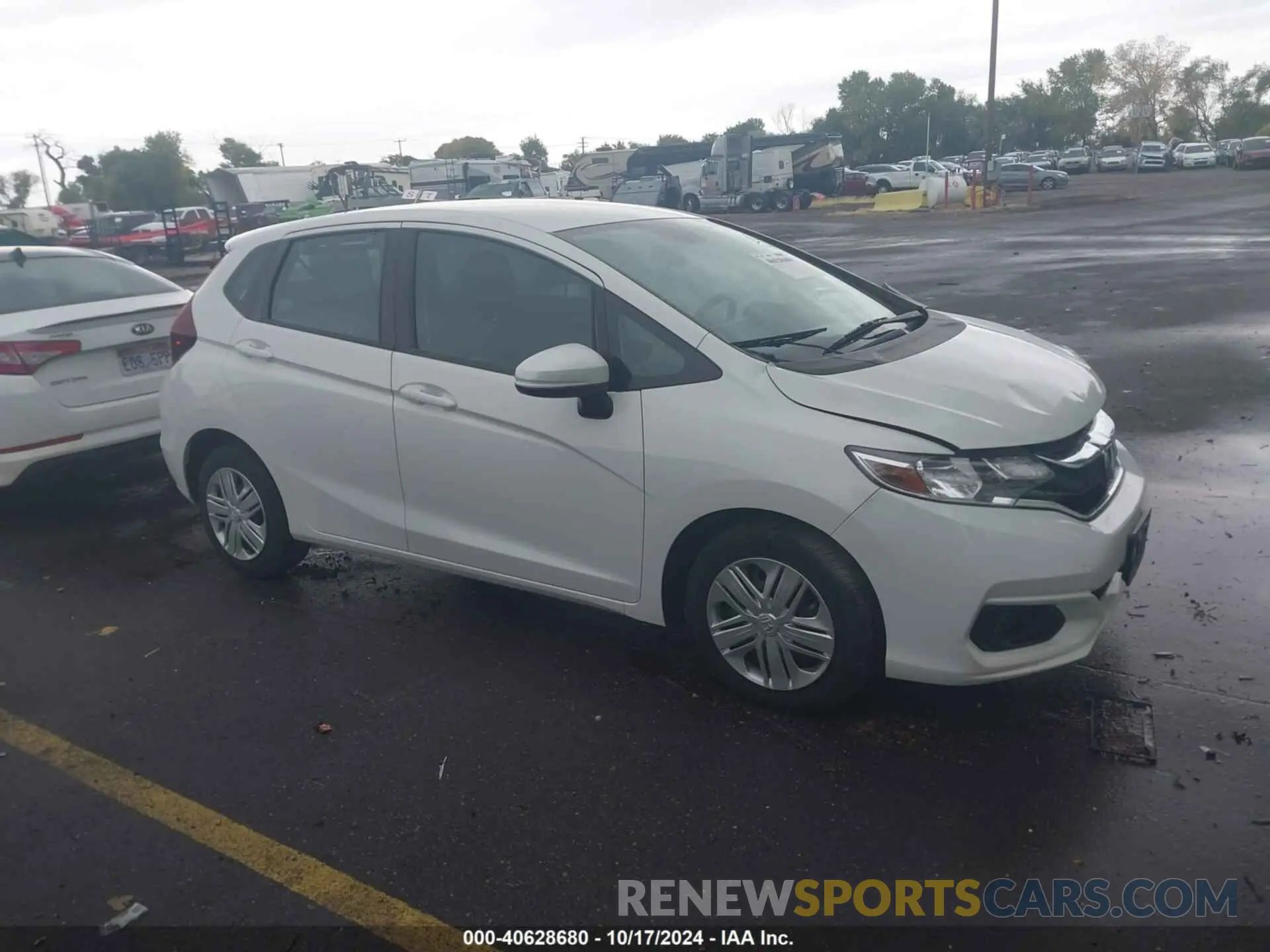 1 Photograph of a damaged car 3HGGK5H45KM745759 HONDA FIT 2019