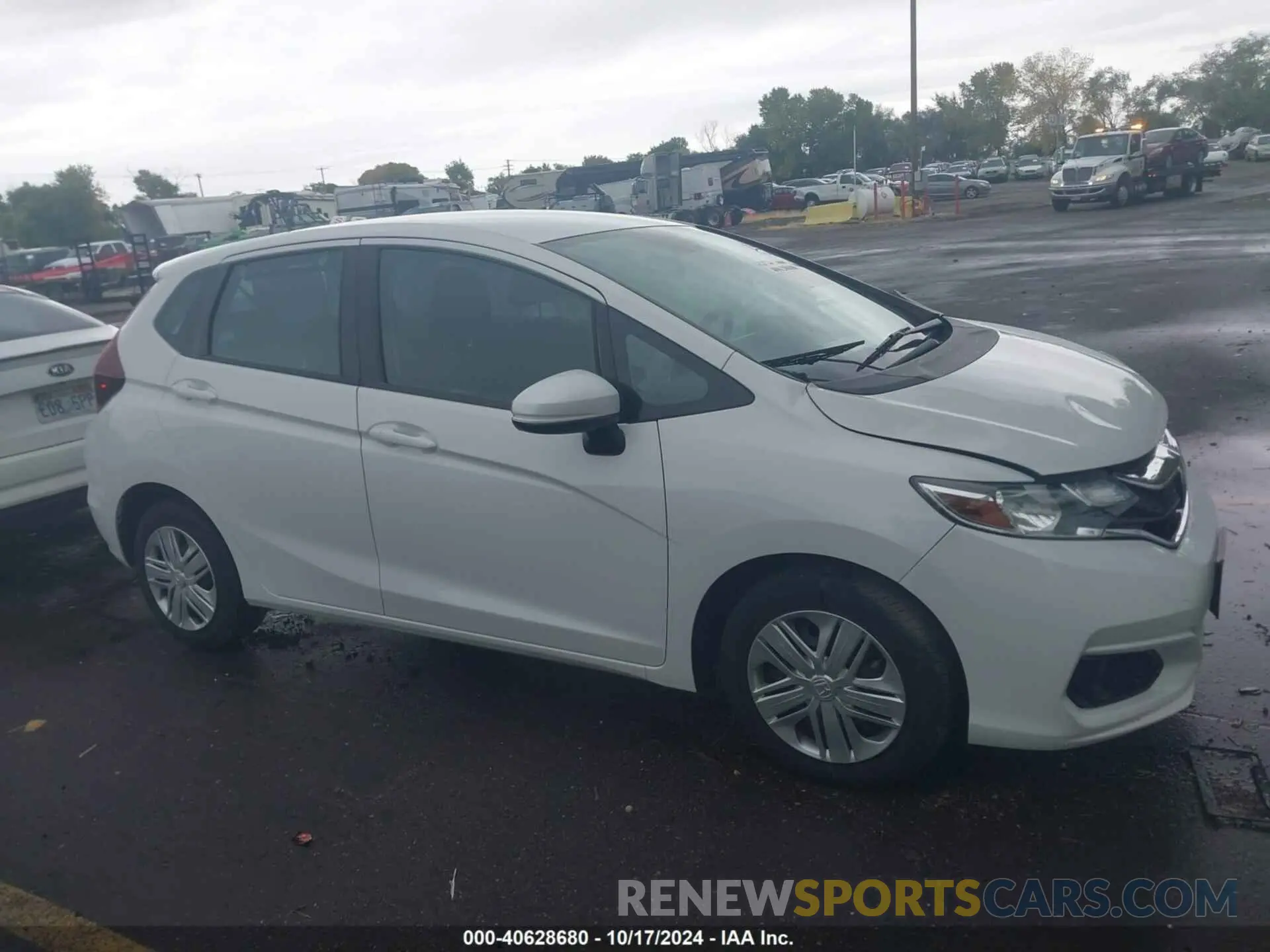 14 Photograph of a damaged car 3HGGK5H45KM745759 HONDA FIT 2019