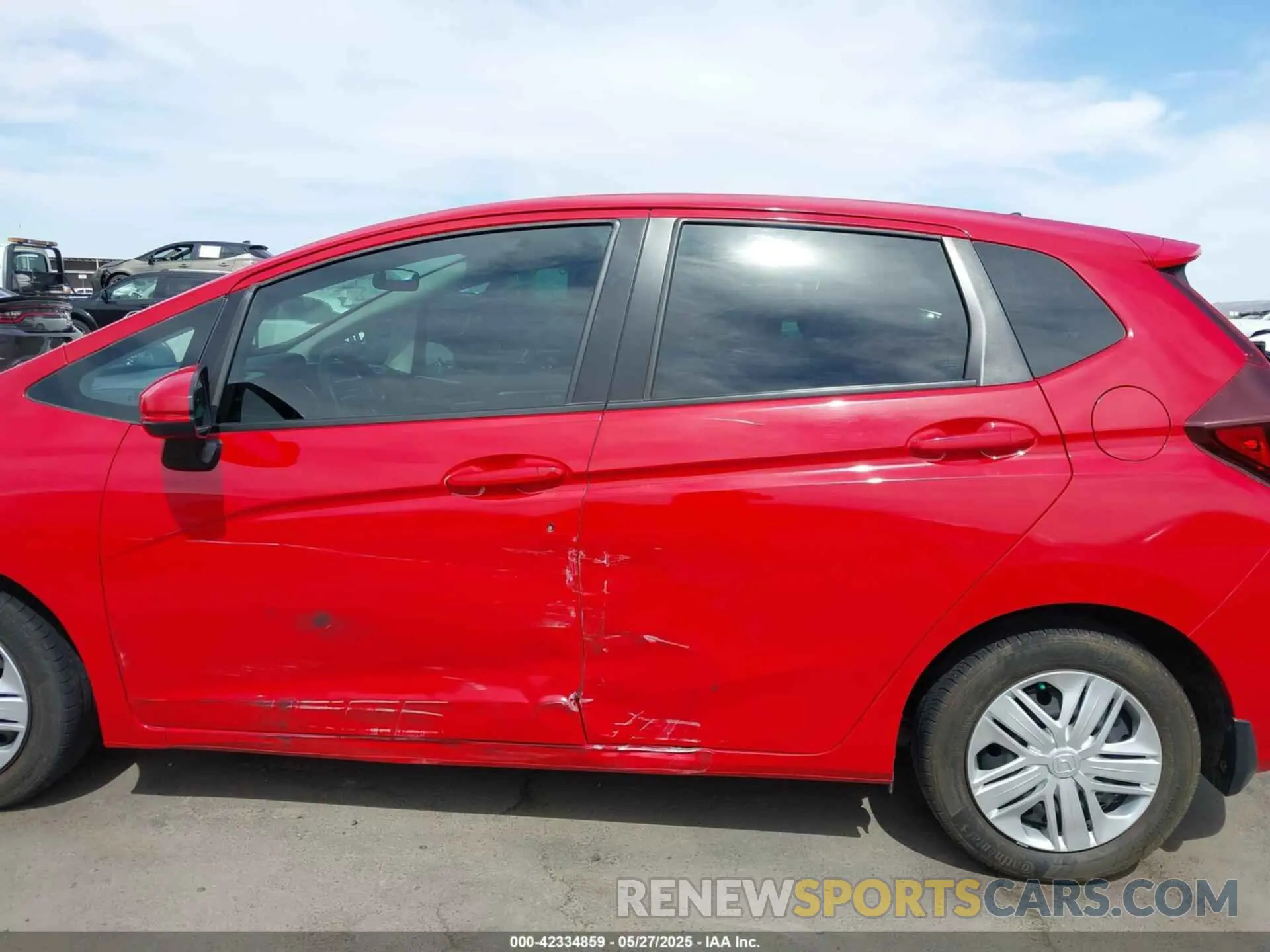14 Photograph of a damaged car 3HGGK5H46KM710969 HONDA FIT 2019