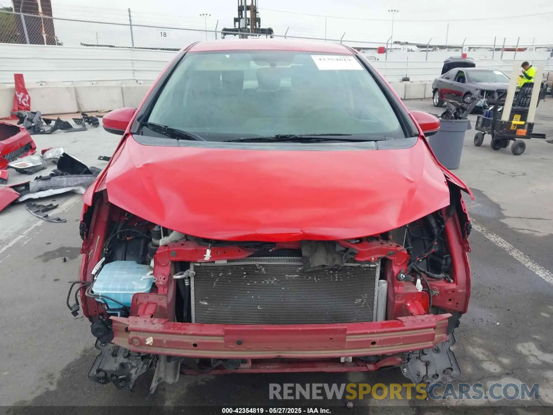 13 Photograph of a damaged car 3HGGK5H46KM733393 HONDA FIT 2019