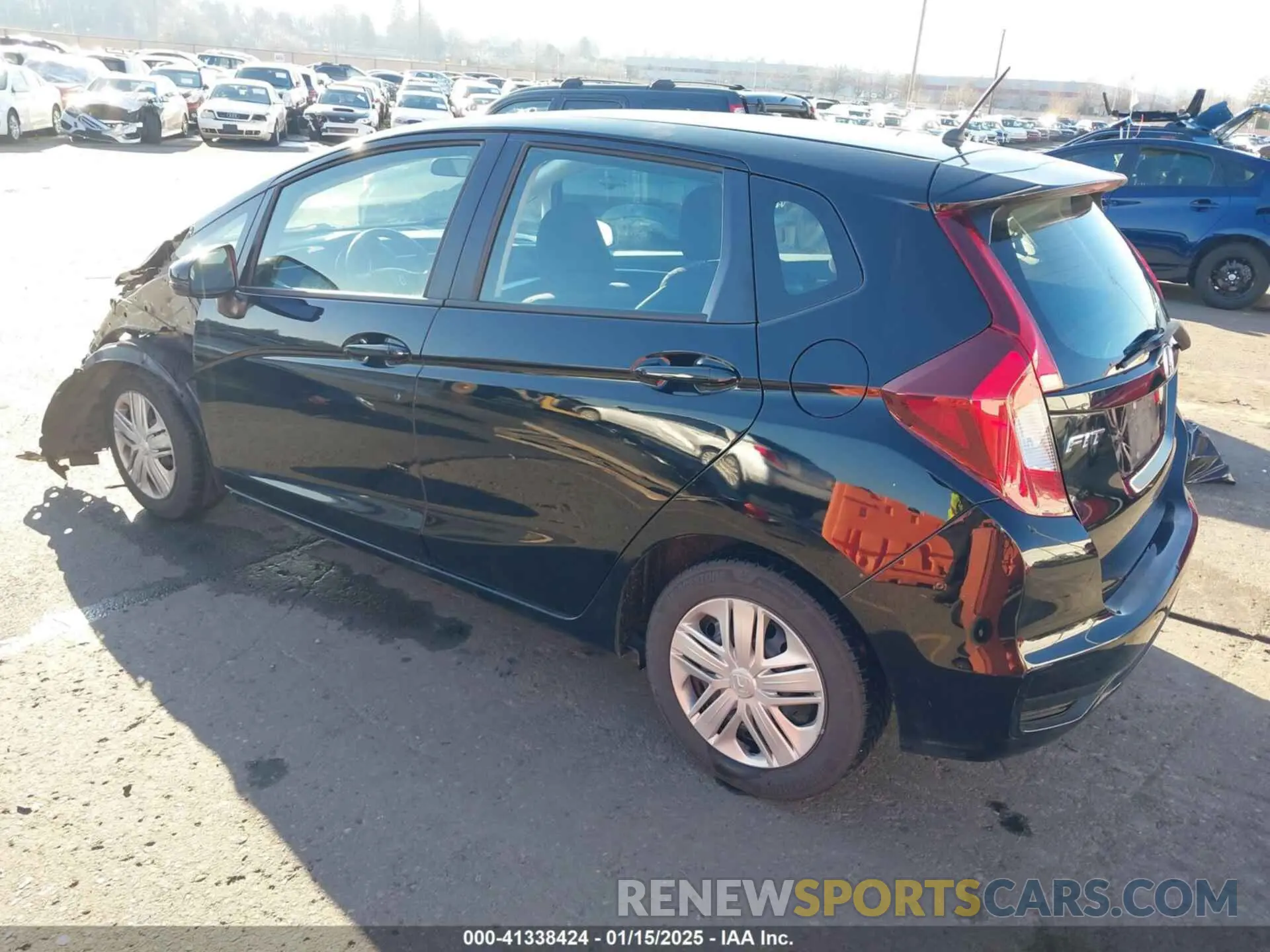 3 Photograph of a damaged car 3HGGK5H46KM735161 HONDA FIT 2019