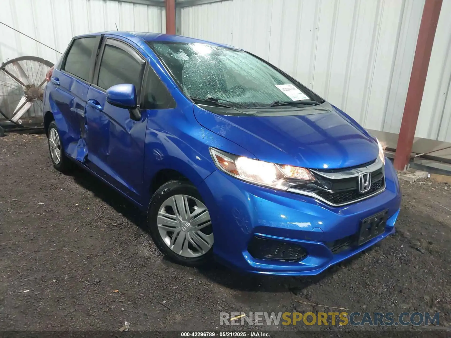 1 Photograph of a damaged car 3HGGK5H47KM736786 HONDA FIT 2019