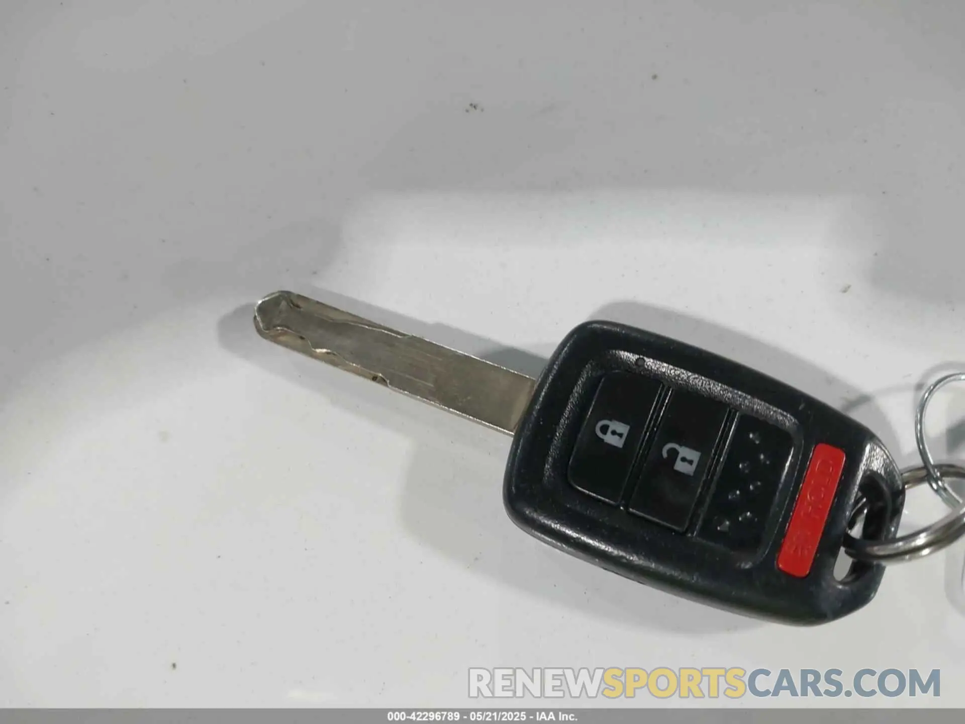 11 Photograph of a damaged car 3HGGK5H47KM736786 HONDA FIT 2019