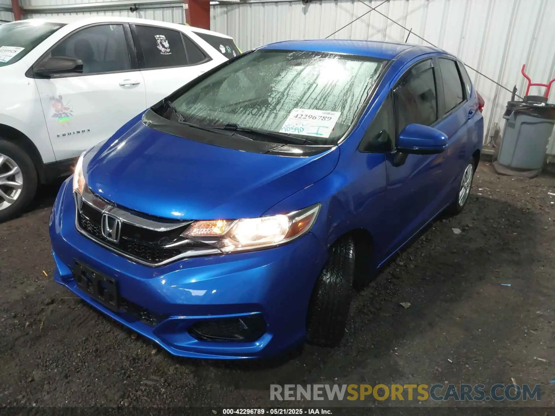 2 Photograph of a damaged car 3HGGK5H47KM736786 HONDA FIT 2019