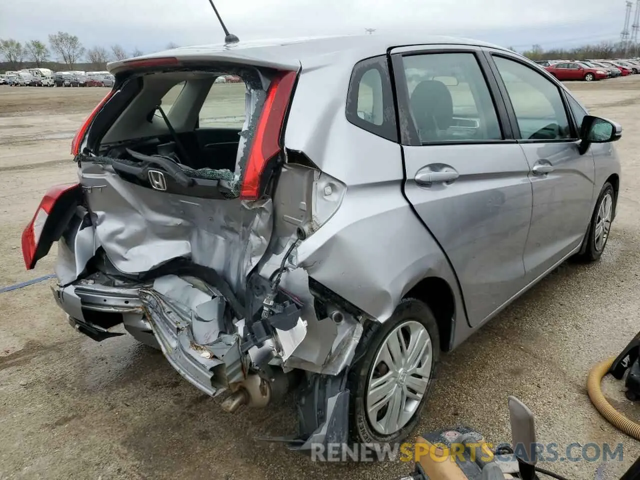 3 Photograph of a damaged car 3HGGK5H48KM702209 HONDA FIT 2019